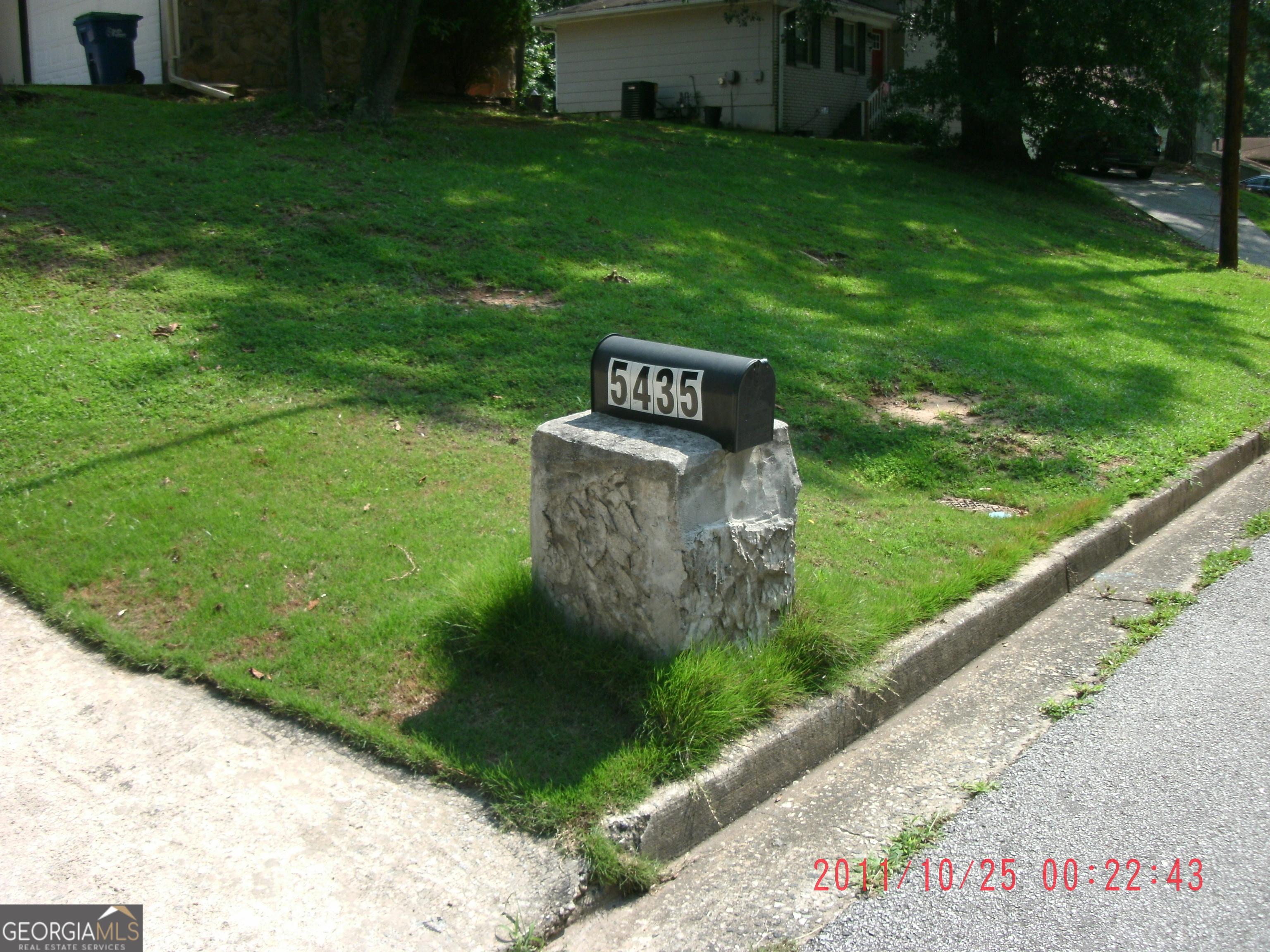 5435 Morning Creek Circle Property Photo 5