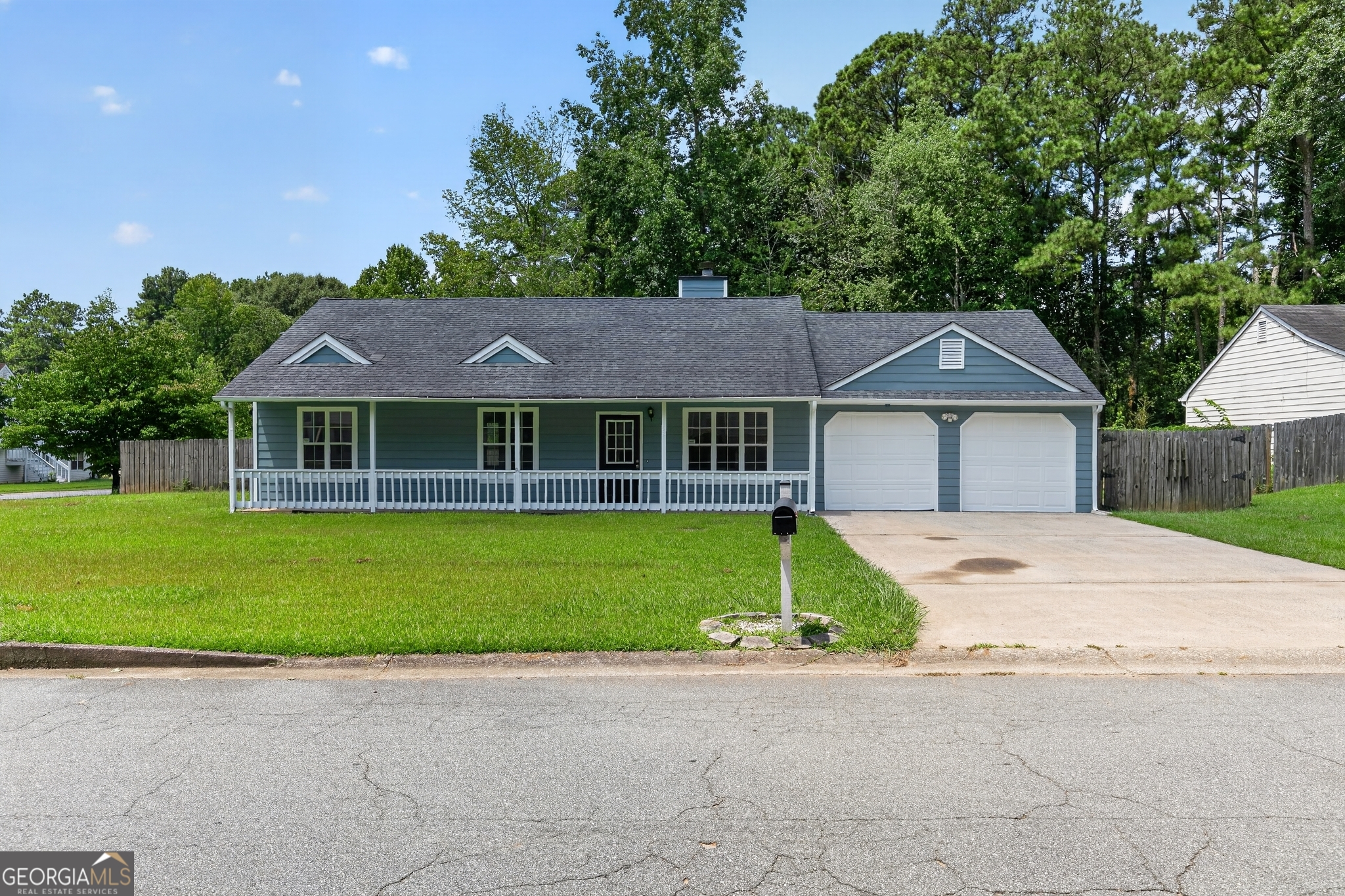 3192 Caley Mill Drive Property Photo 1