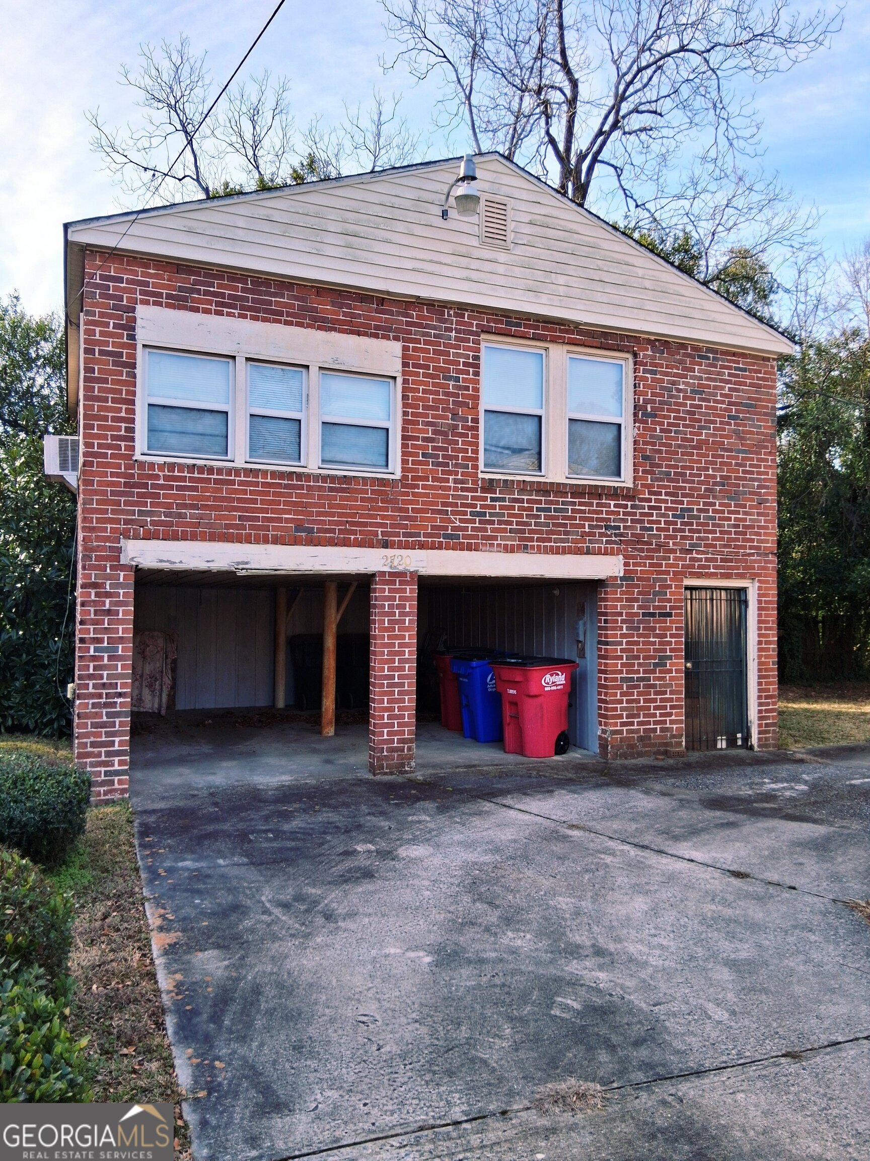 2722 Suwanee Avenue Property Photo 5