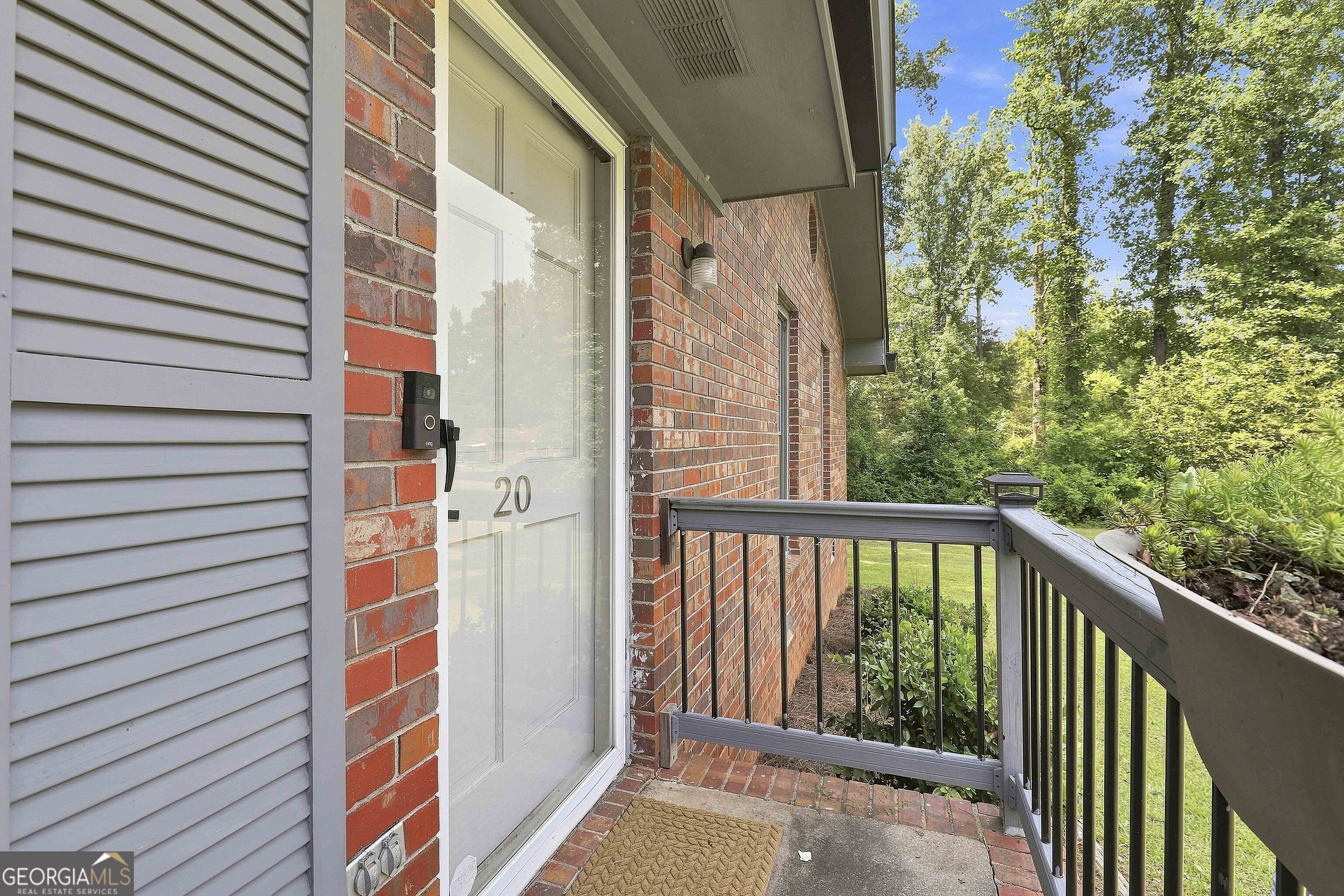 20 Willow Court Property Photo 2