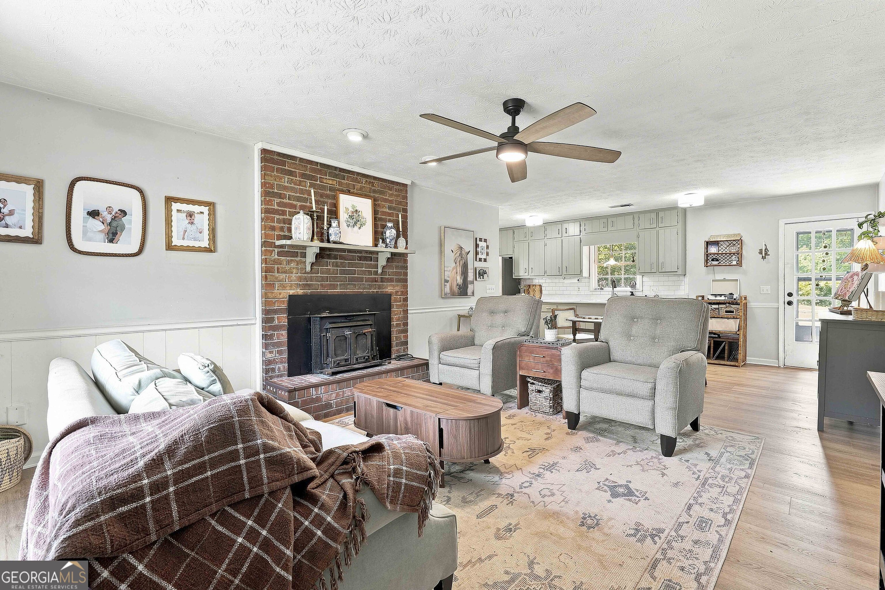 20 Willow Court Property Photo 3