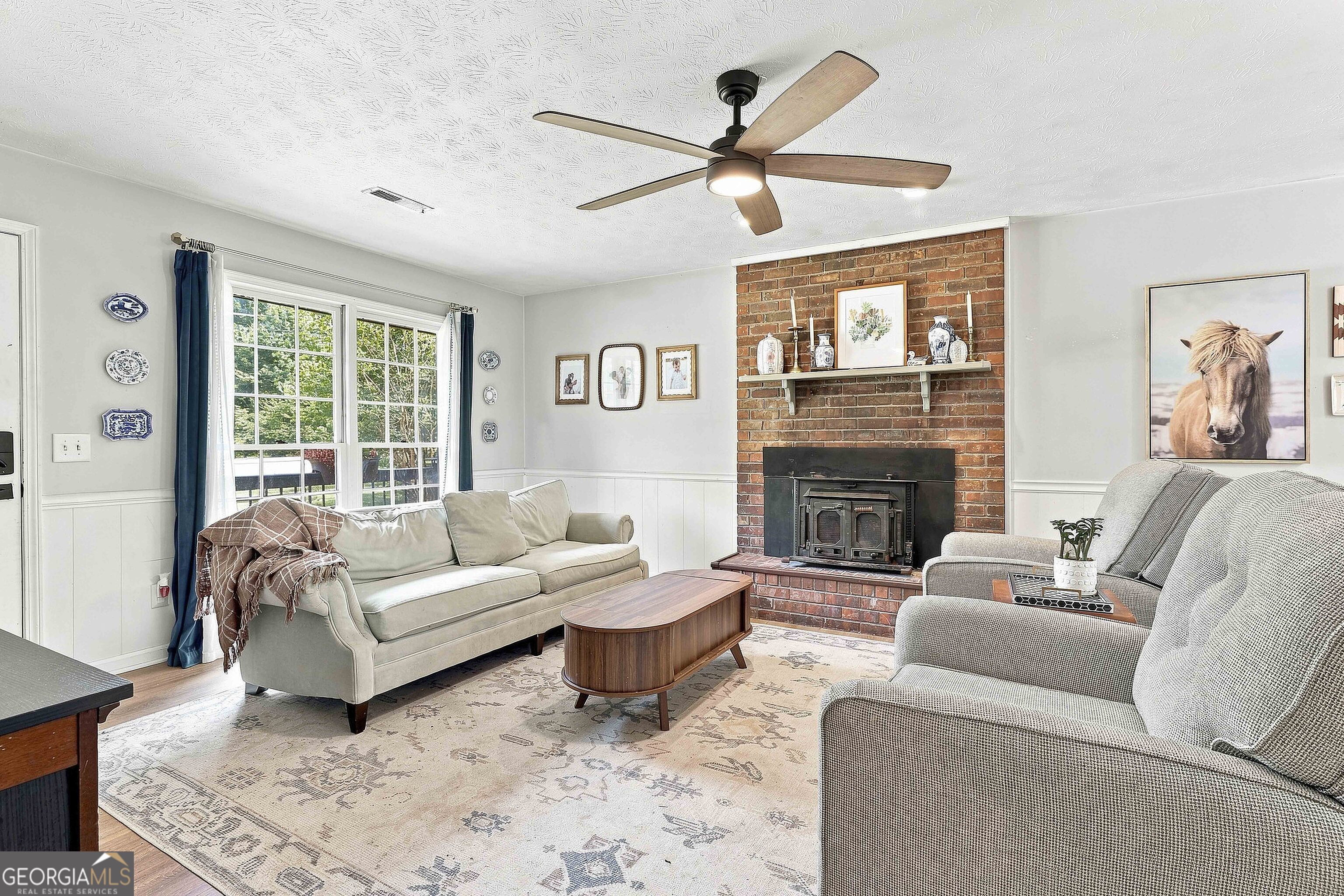 20 Willow Court Property Photo 6