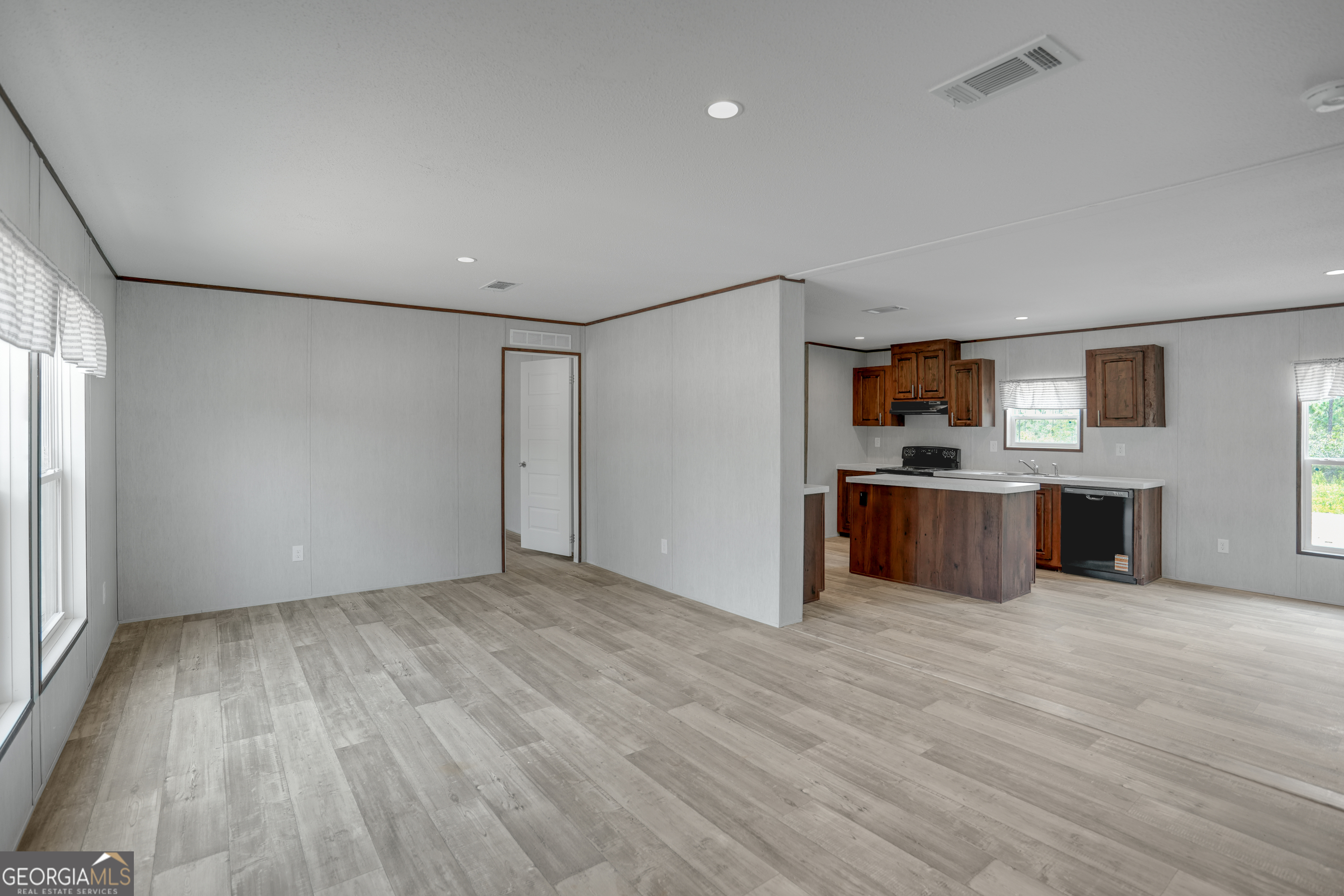 96 Prescott Road Property Photo 9