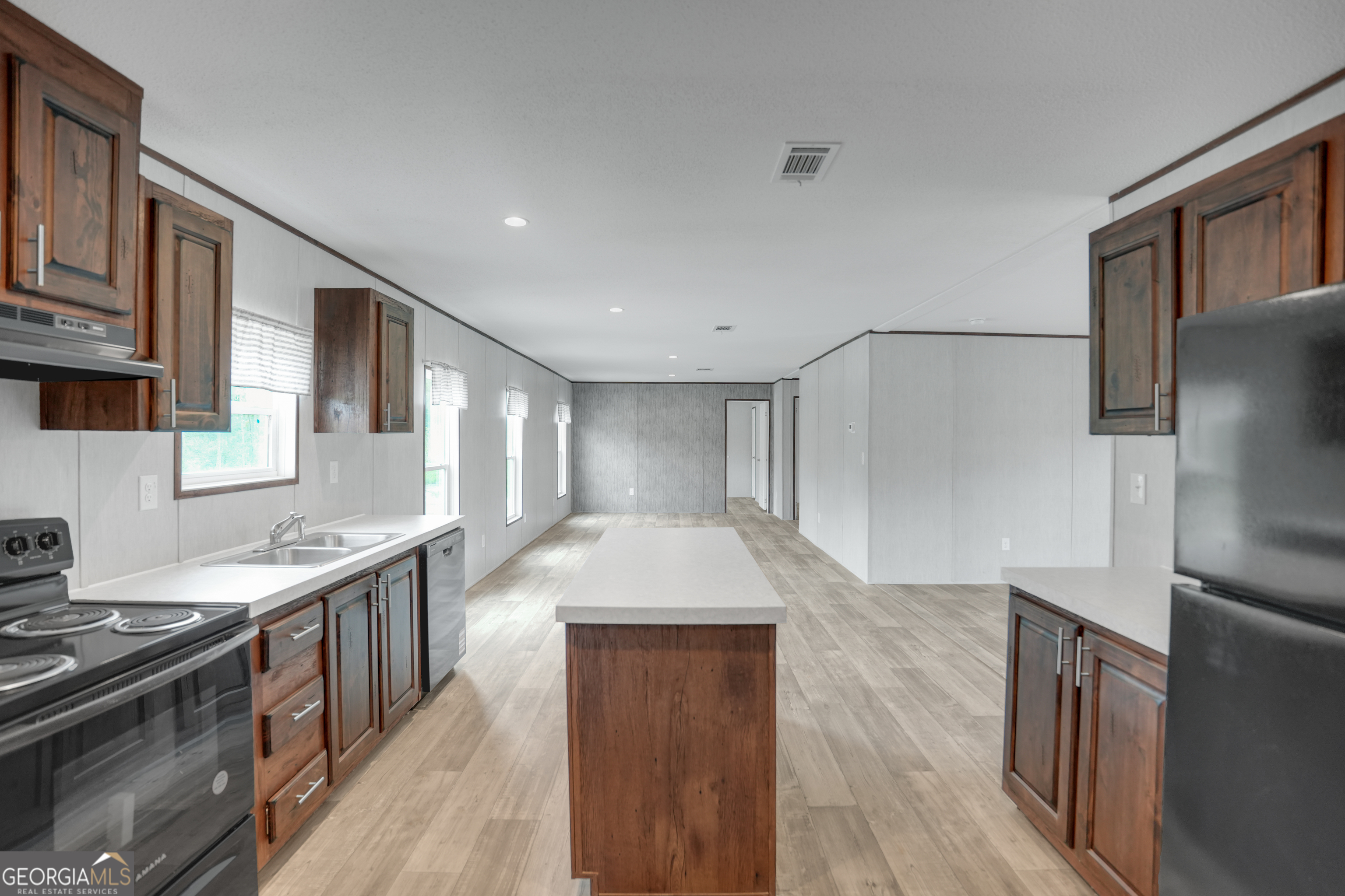 96 Prescott Road Property Photo 32