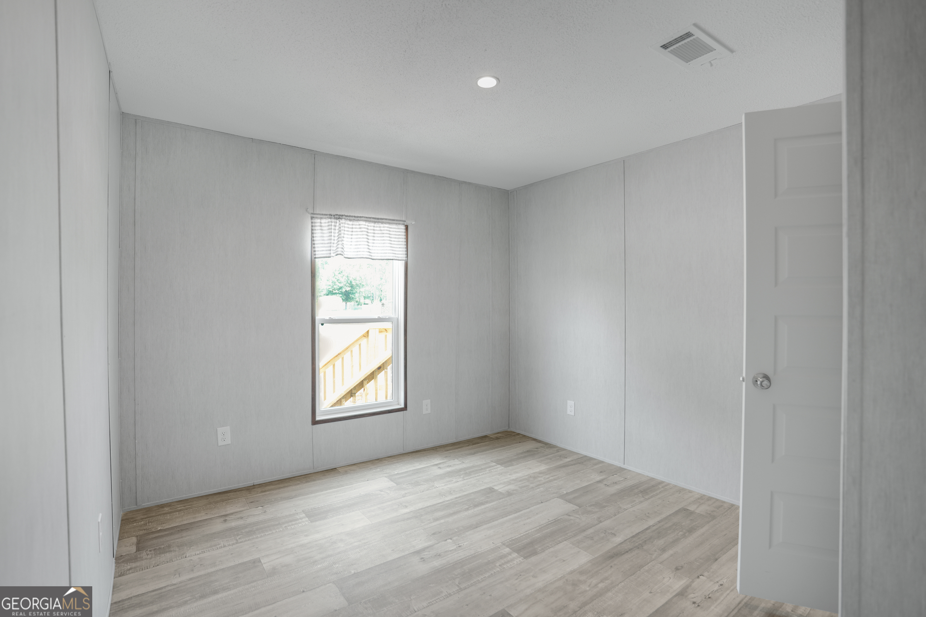 96 Prescott Road Property Photo 33