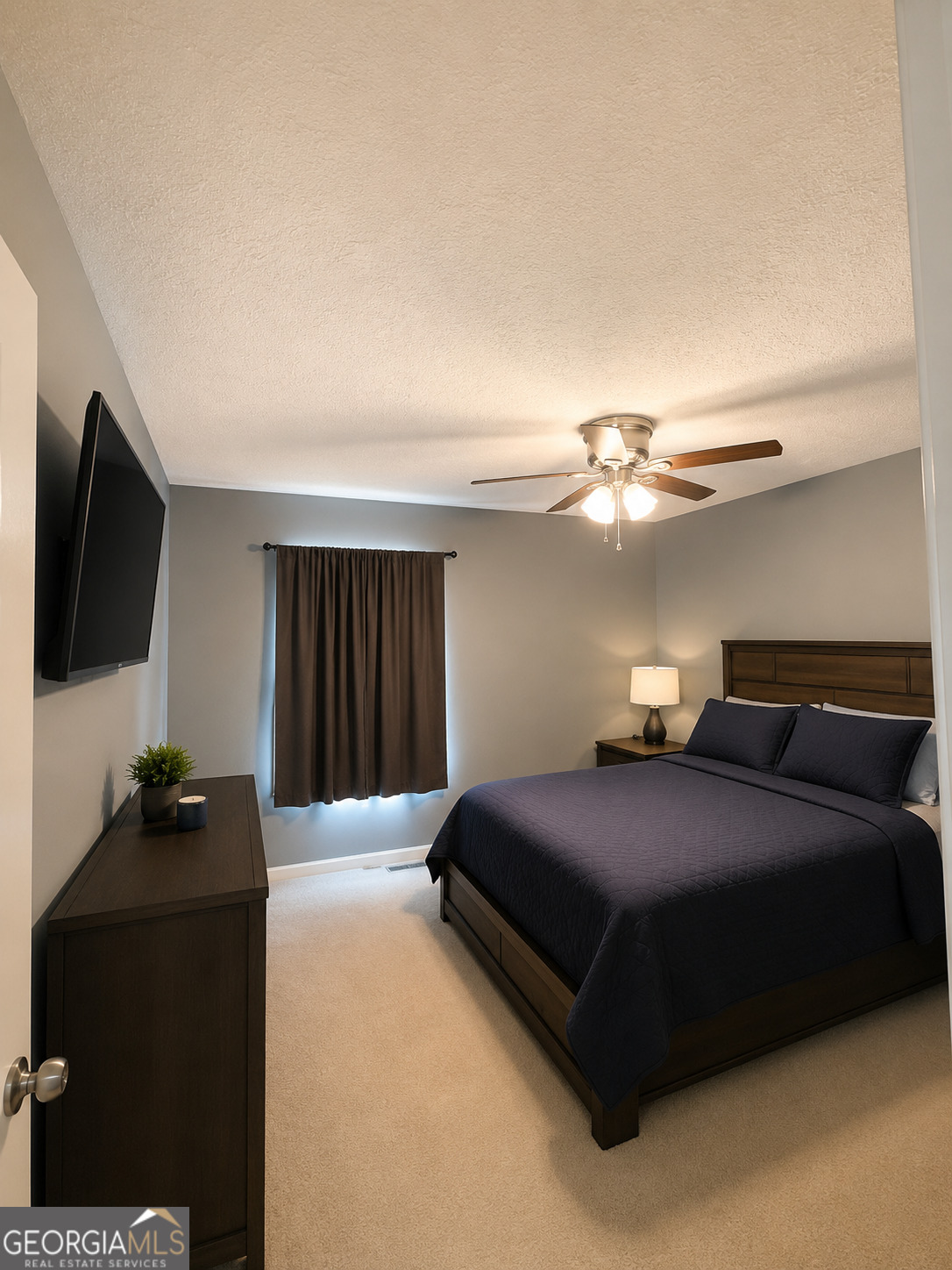 124 Heathrow Drive Property Photo 12