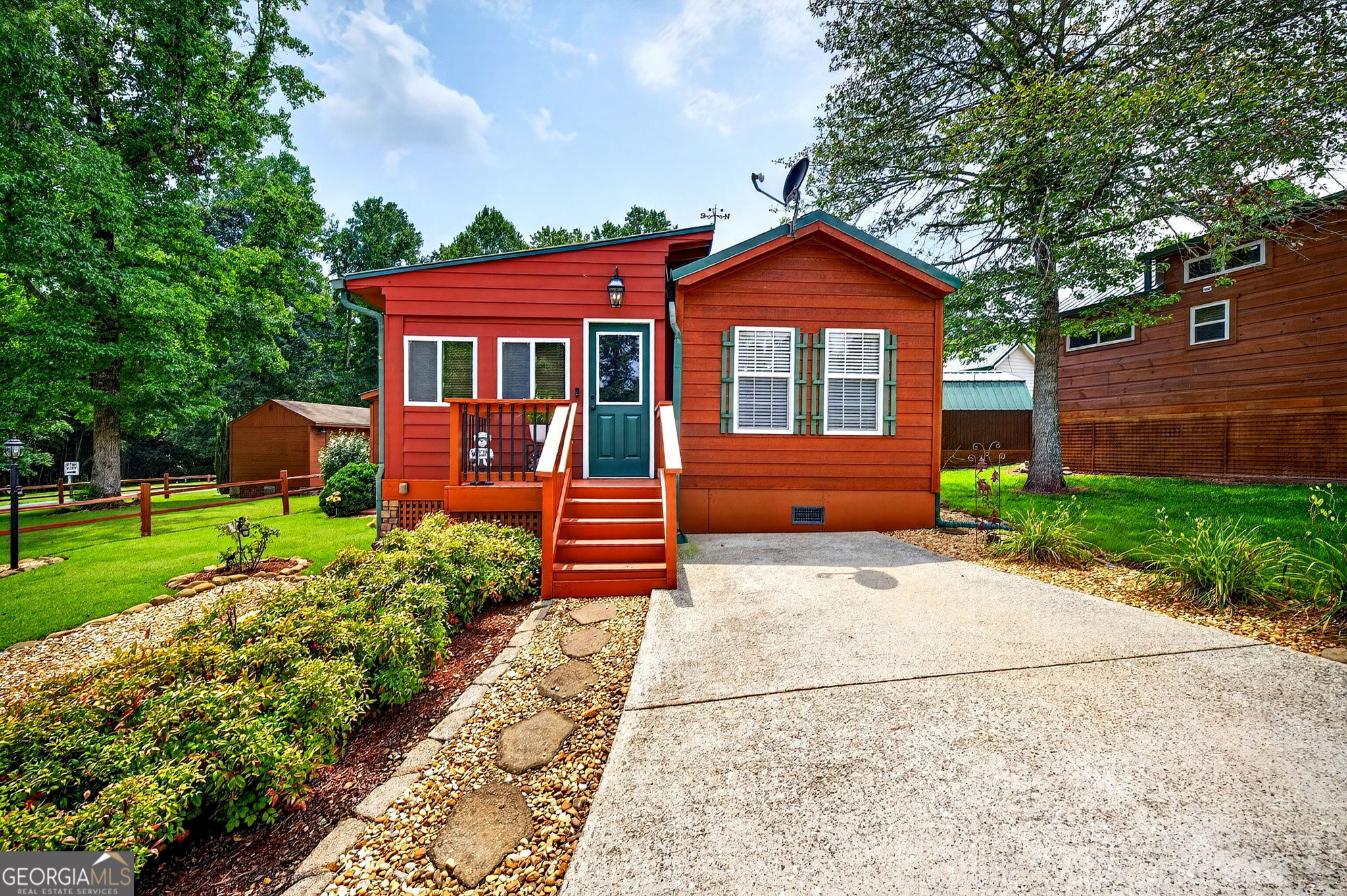 19 Wapiti Lane Property Photo 2