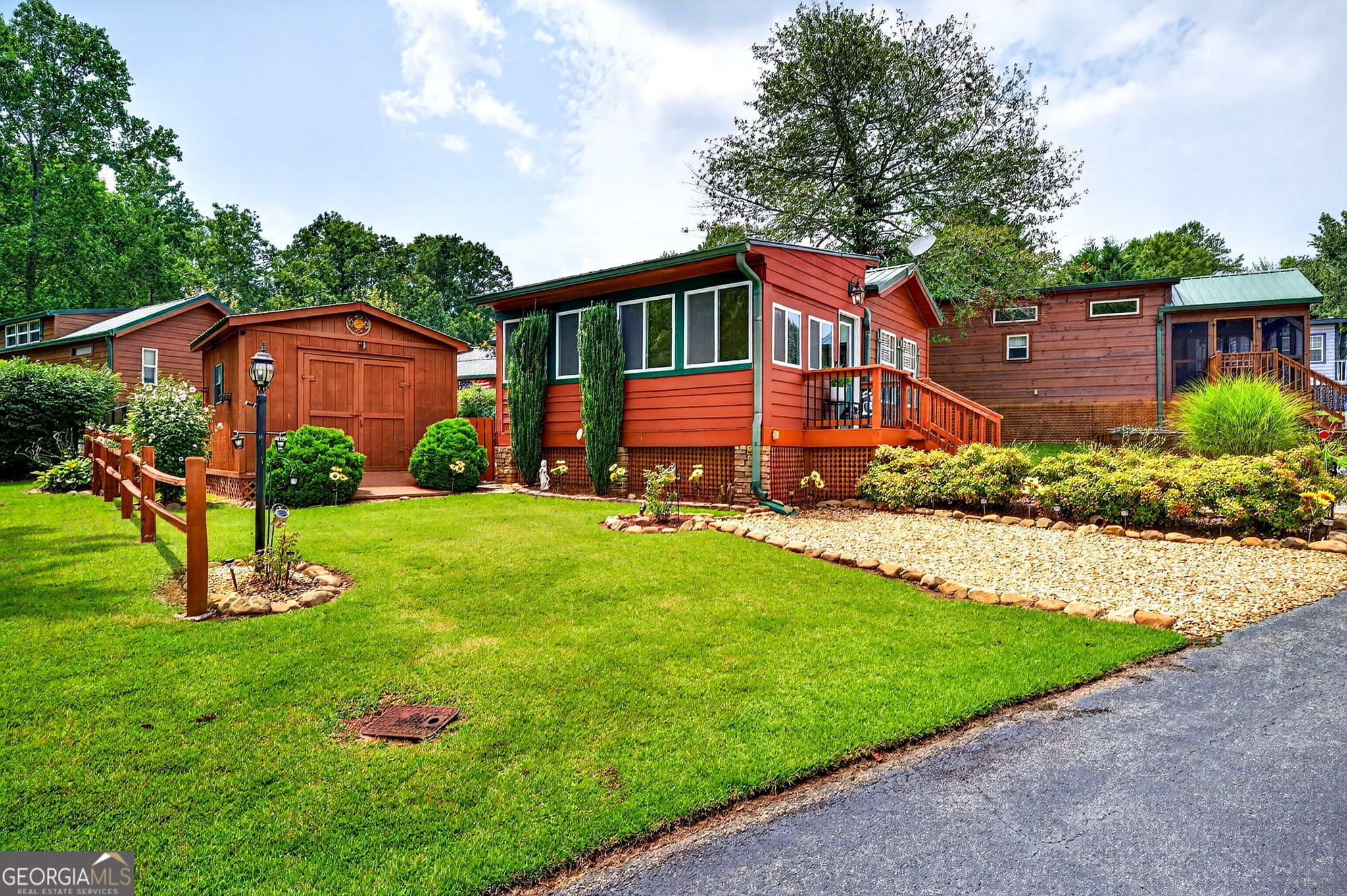 19 Wapiti Lane Property Photo 4