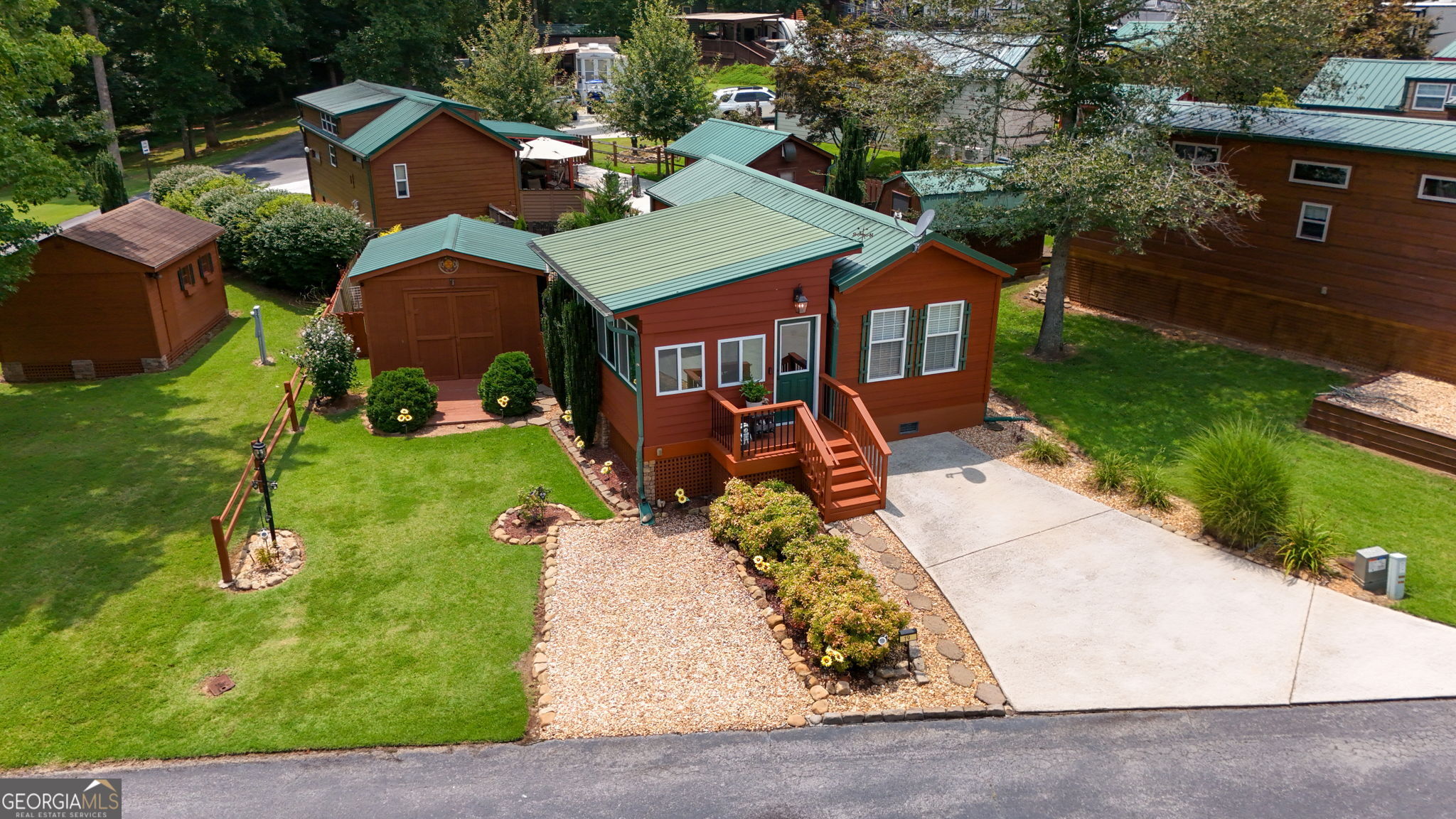 19 Wapiti Lane Property Photo 6