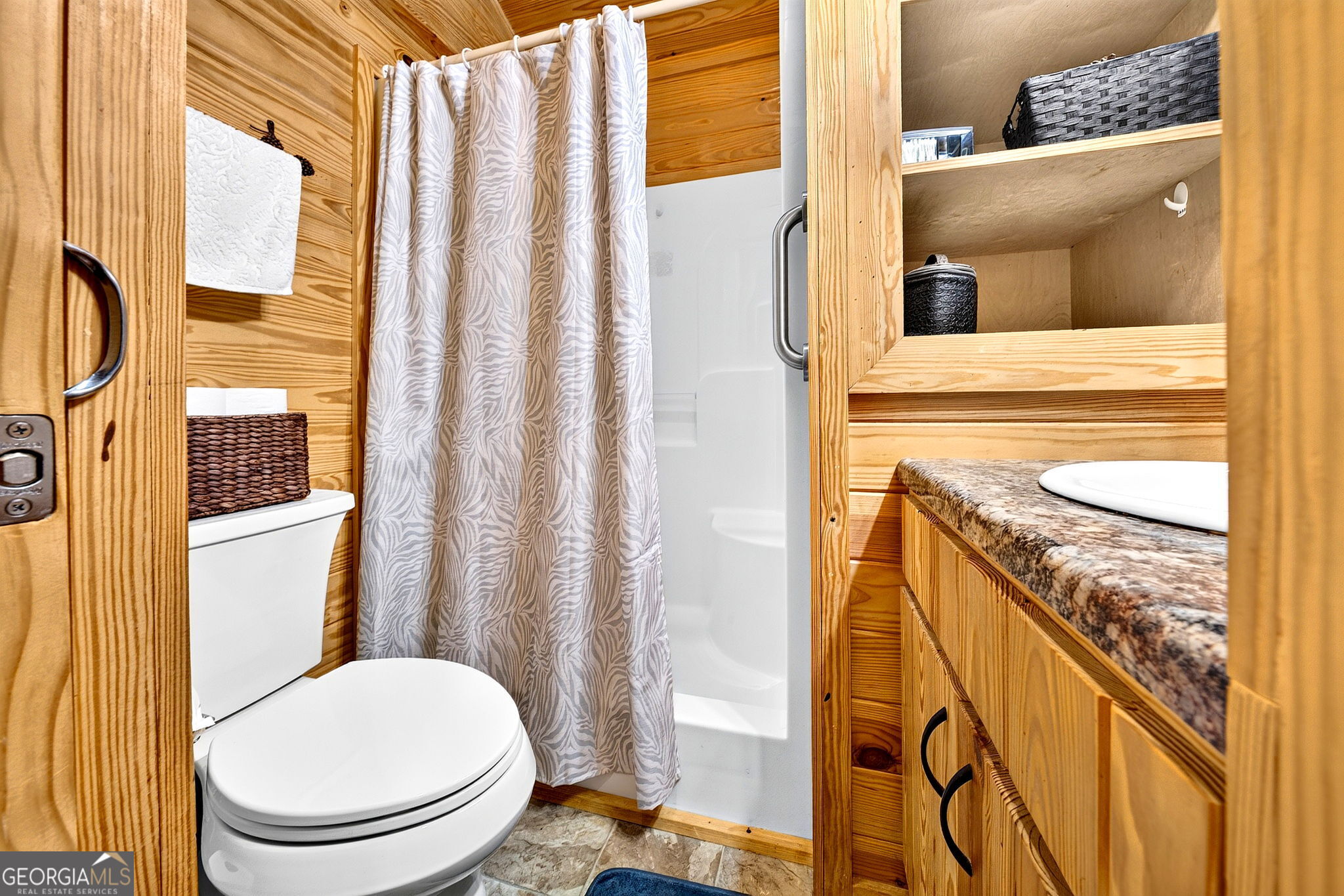 19 Wapiti Lane Property Photo 36
