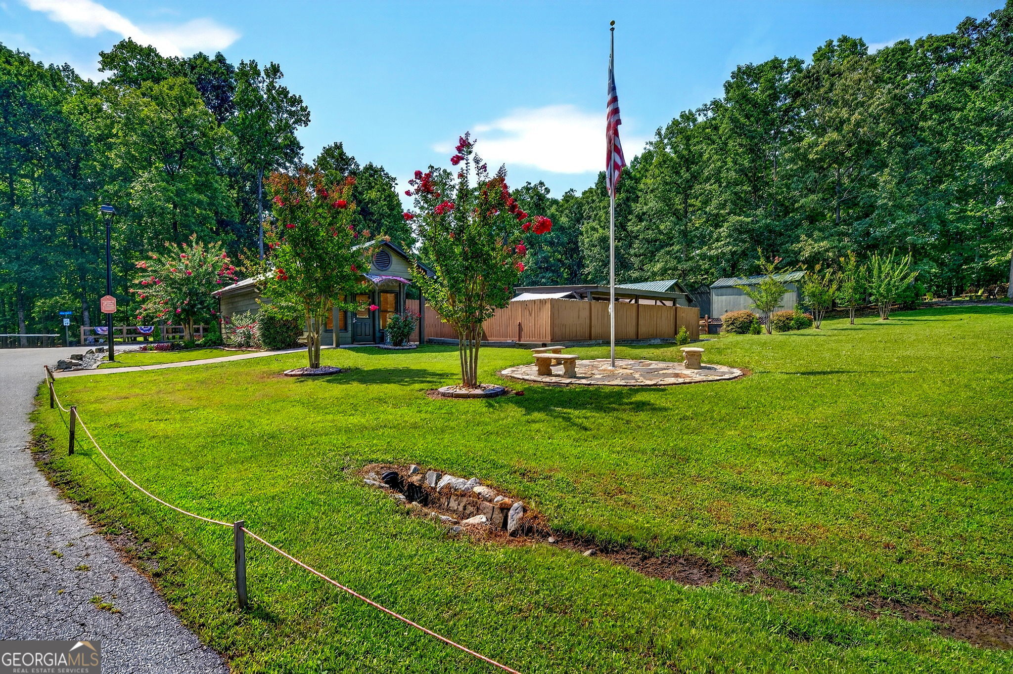 19 Wapiti Lane Property Photo 45