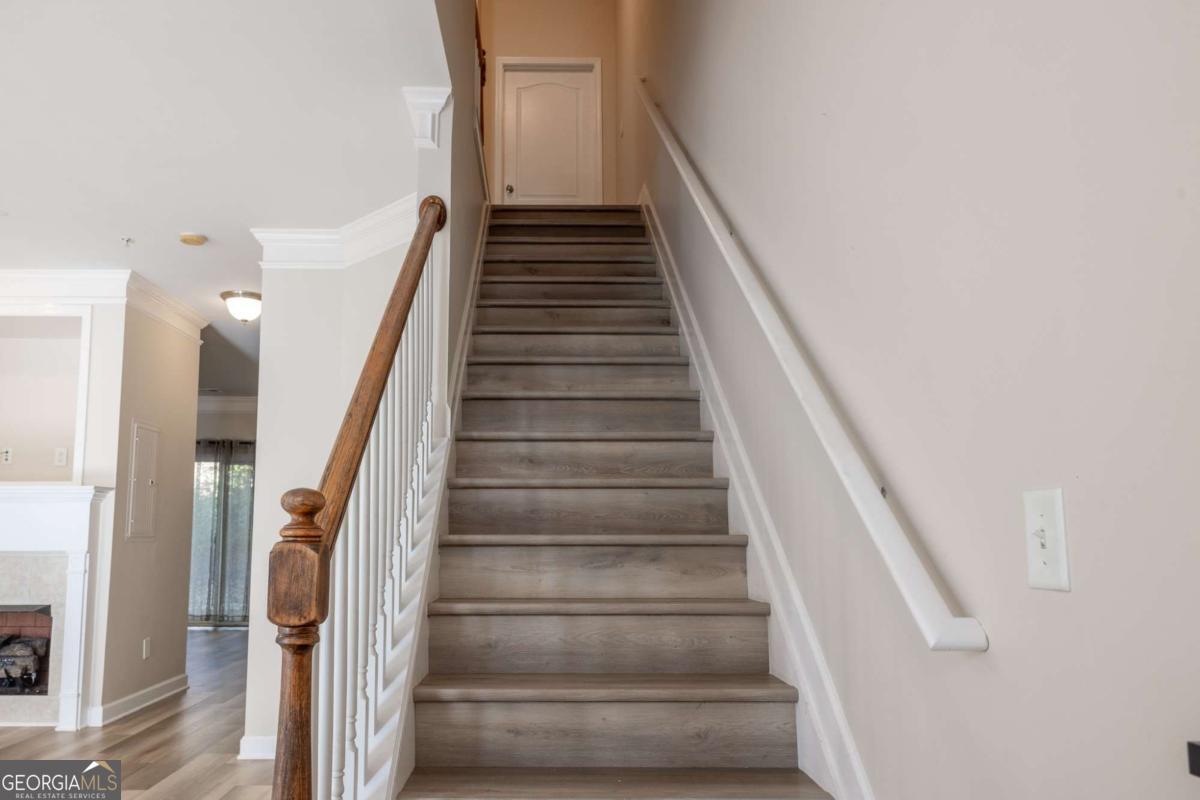 1232 Harris Commons Place # 1232 Property Photo 5