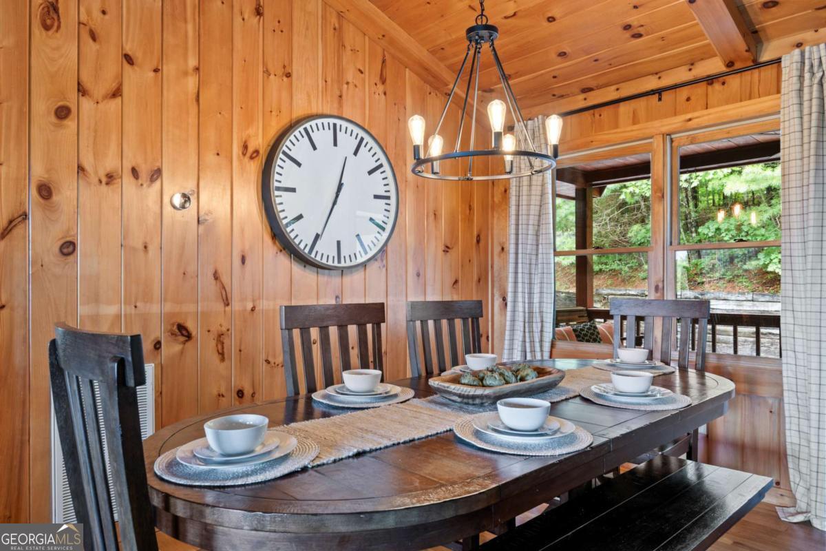 335 N Old Aska Road Property Photo 11
