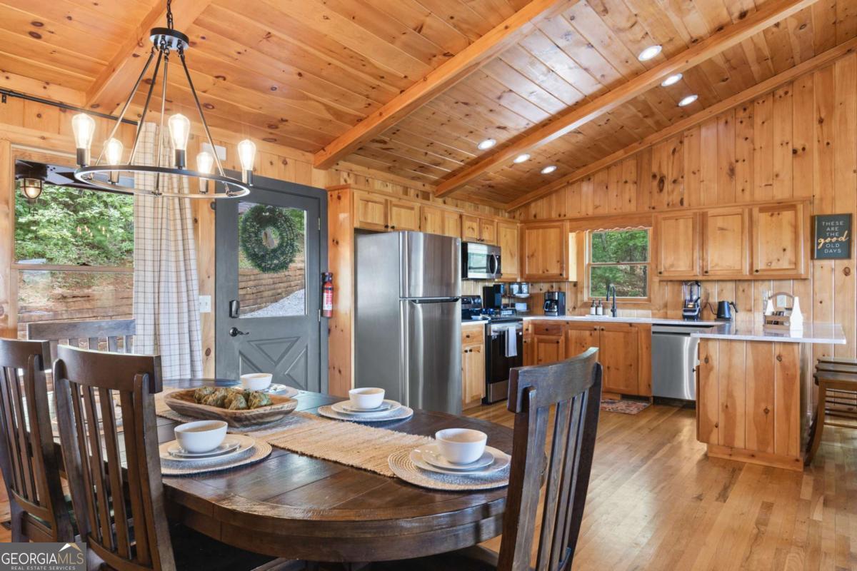 335 N Old Aska Road Property Photo 12