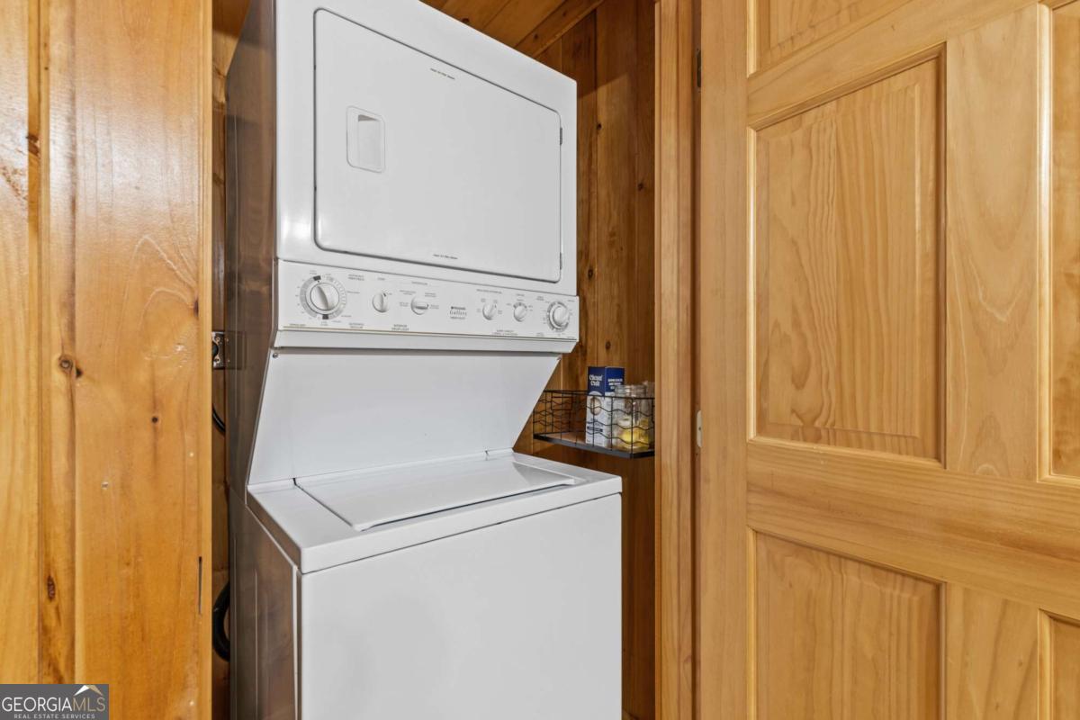 335 N Old Aska Road Property Photo 18