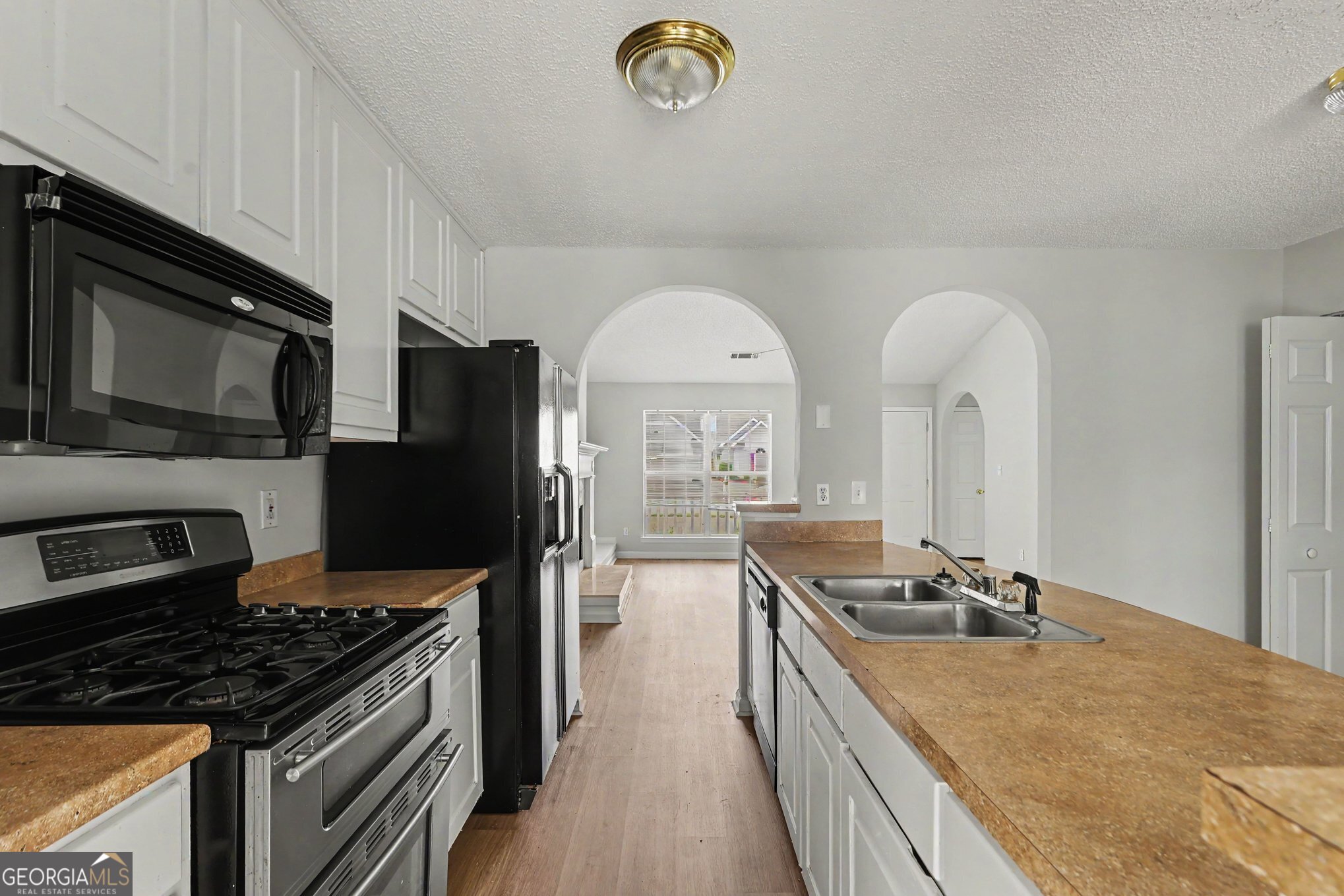 9009 Highland Pass Property Photo 14
