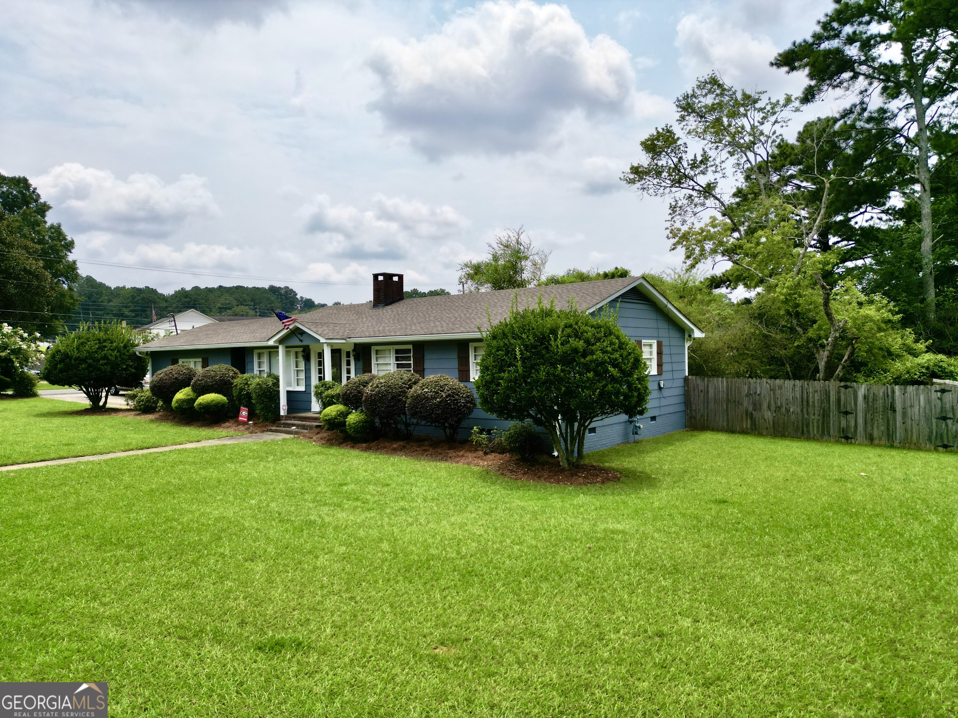101 Beech Creek Drive Nw Property Photo 2