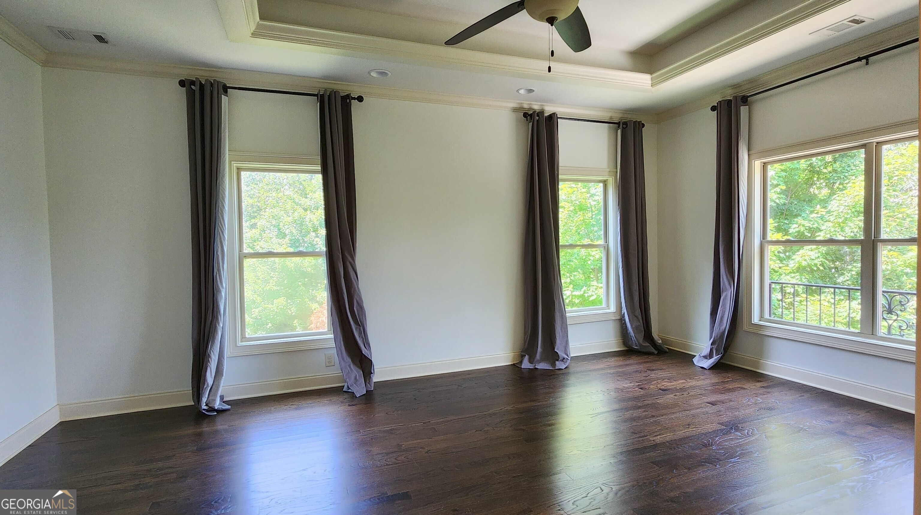 492 Pearl Cove Court Property Photo 14