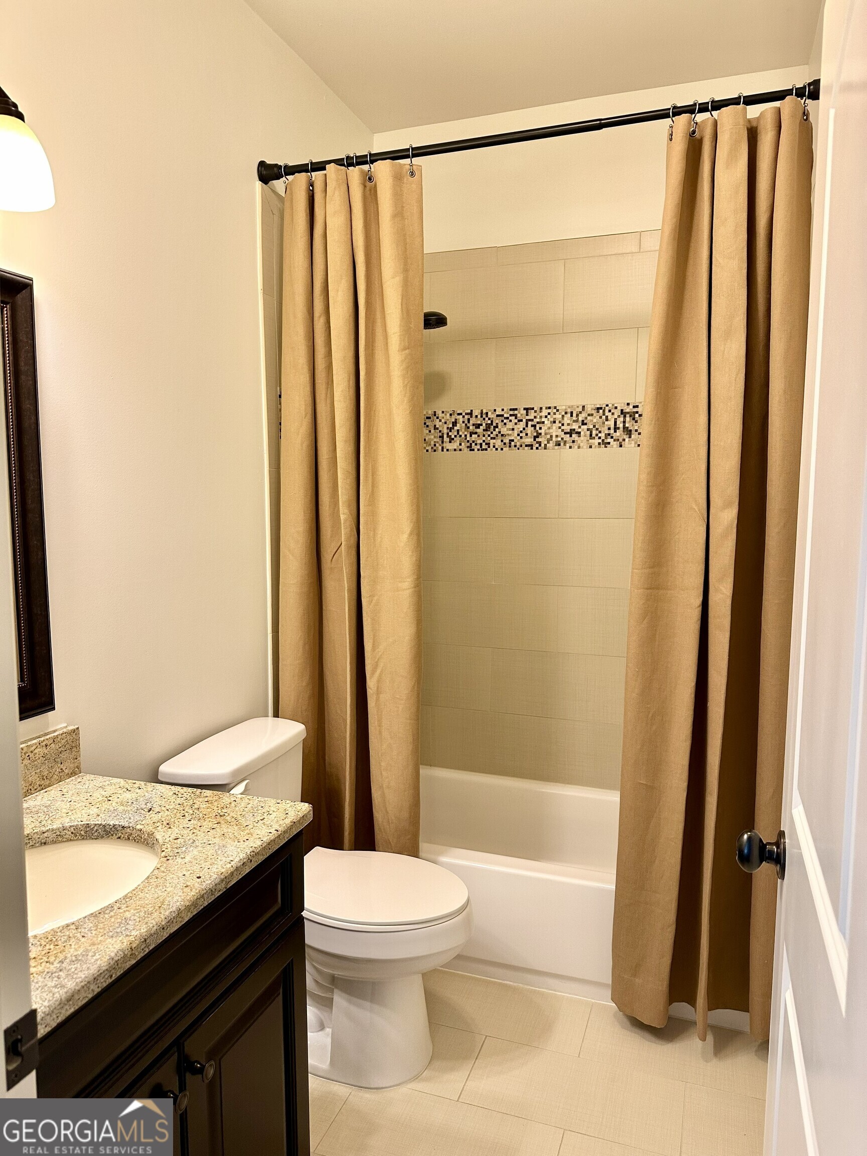 492 Pearl Cove Court Property Photo 24