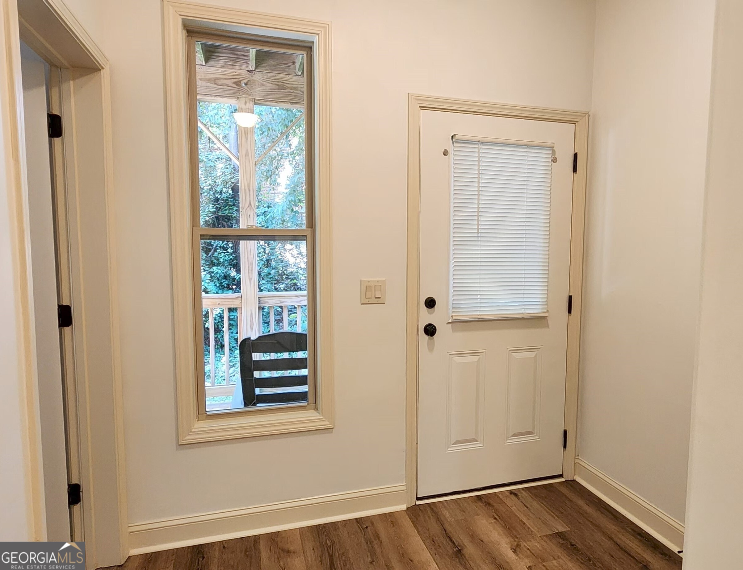 492 Pearl Cove Court Property Photo 29
