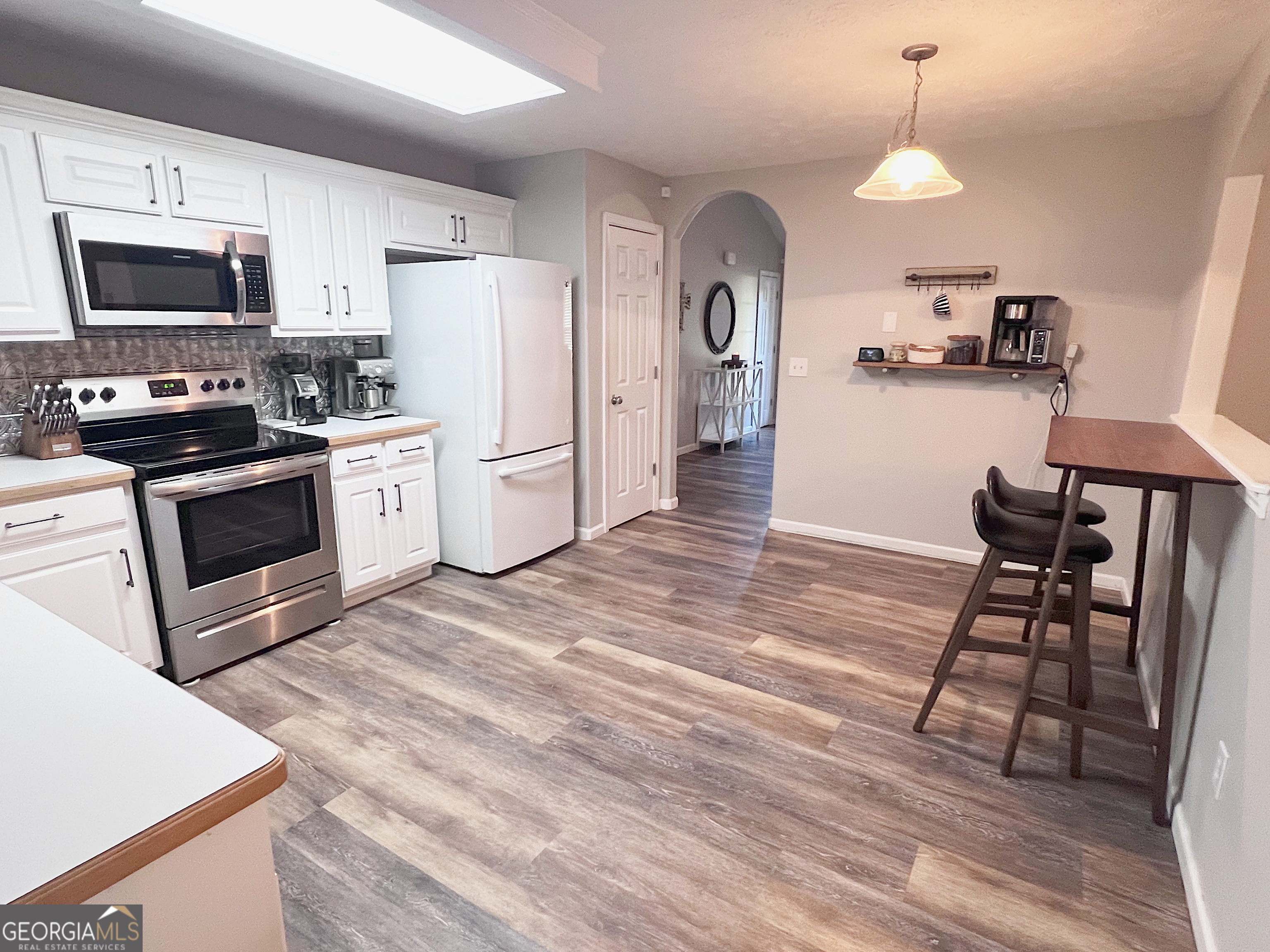 1703 Jeremy Drive Property Photo 6