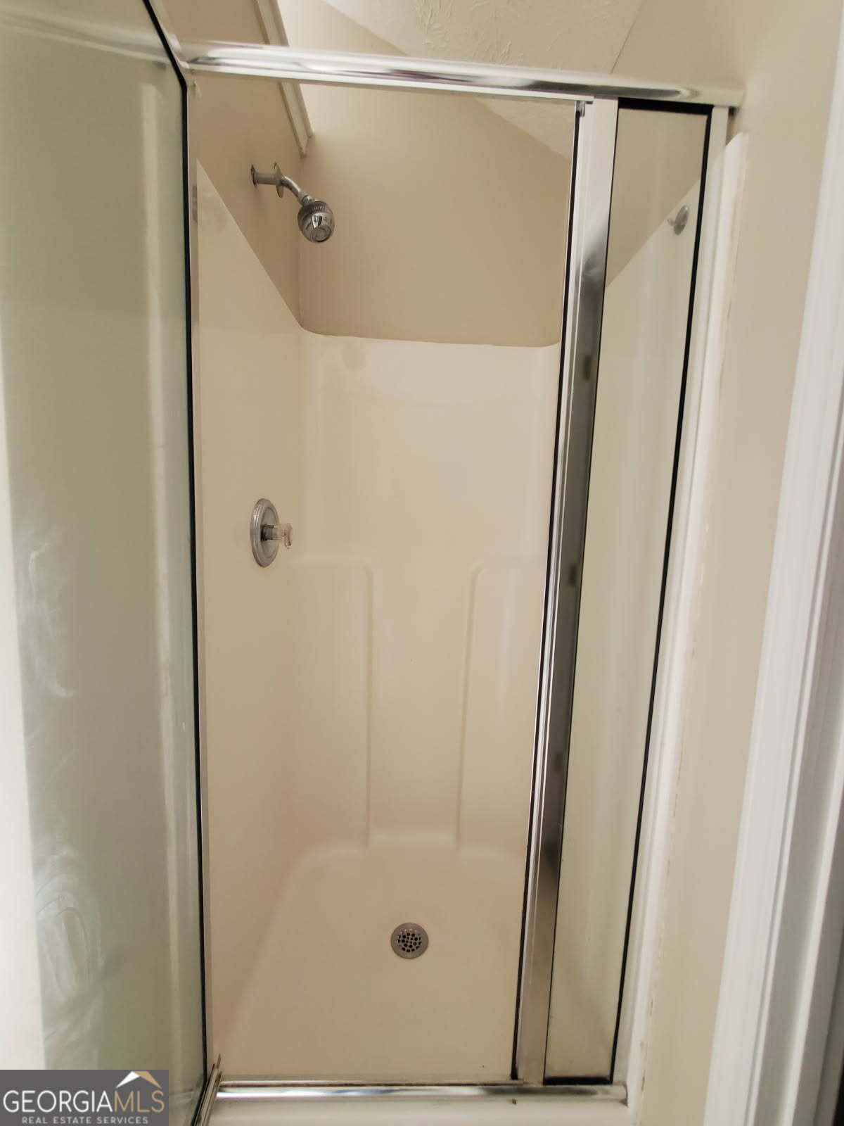 1031 Maple Leaf Drive Property Photo 14