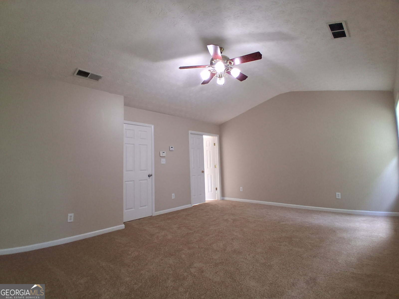 1031 Maple Leaf Drive Property Photo 15