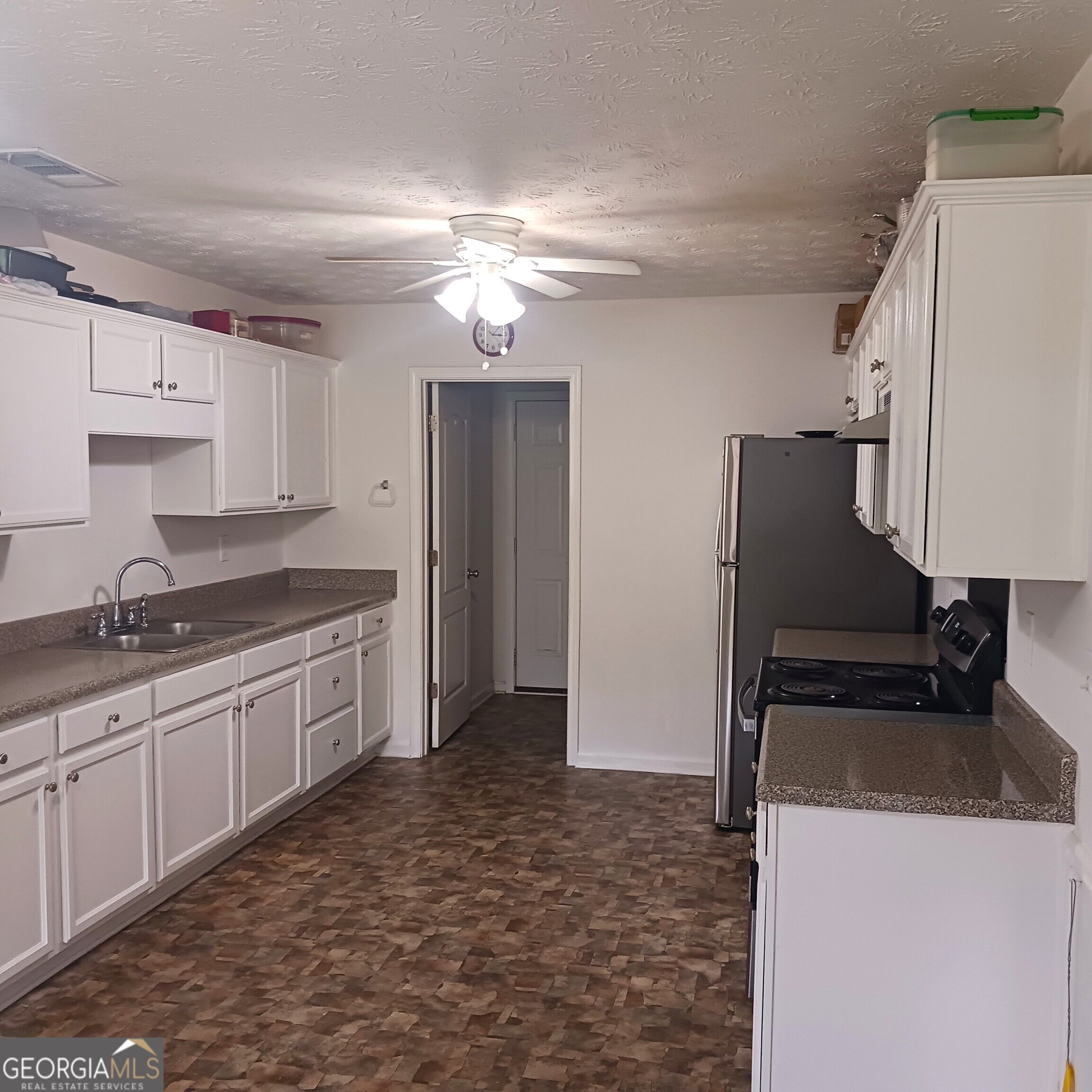 3943 Alderwoods Drive Property Photo 12