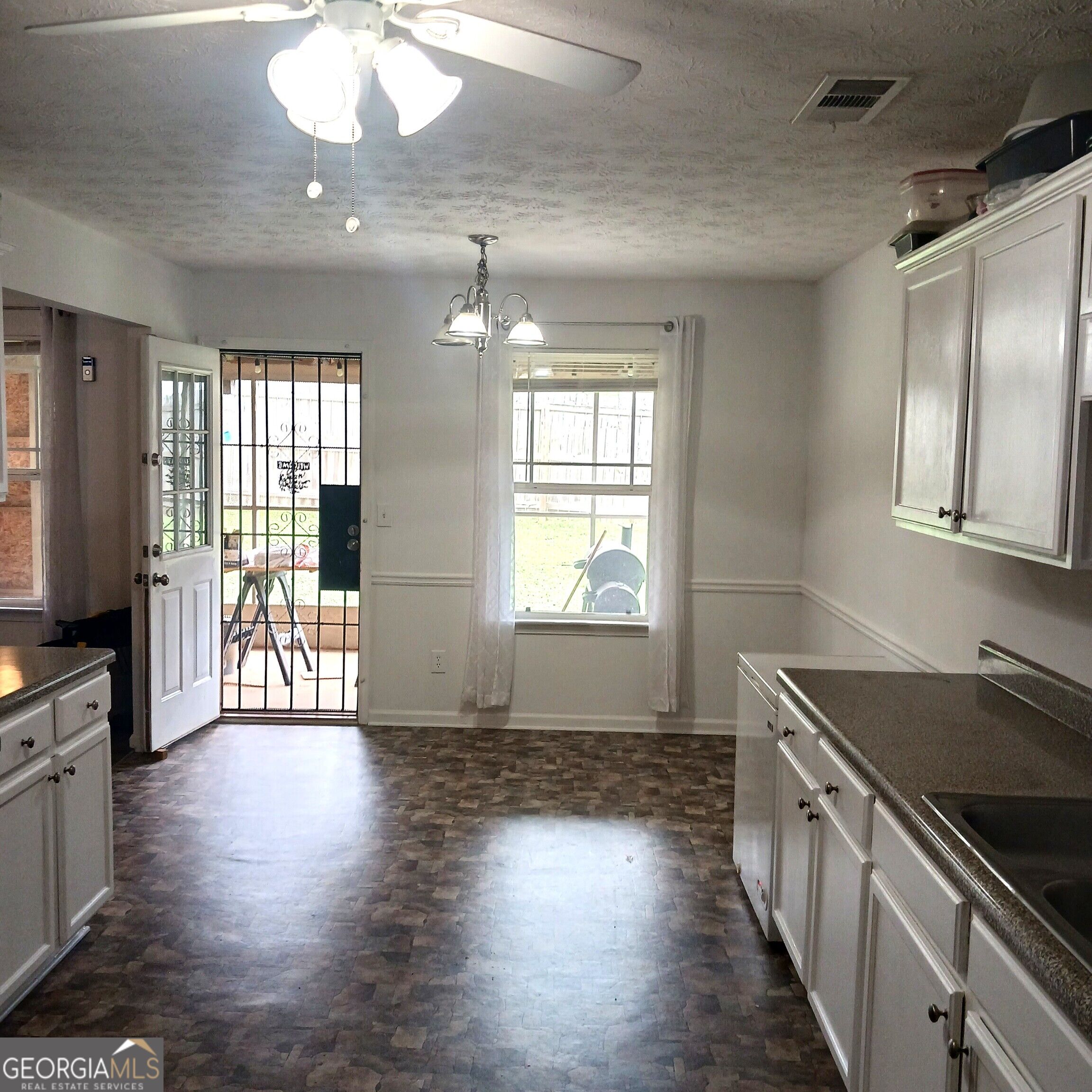 3943 Alderwoods Drive Property Photo 14