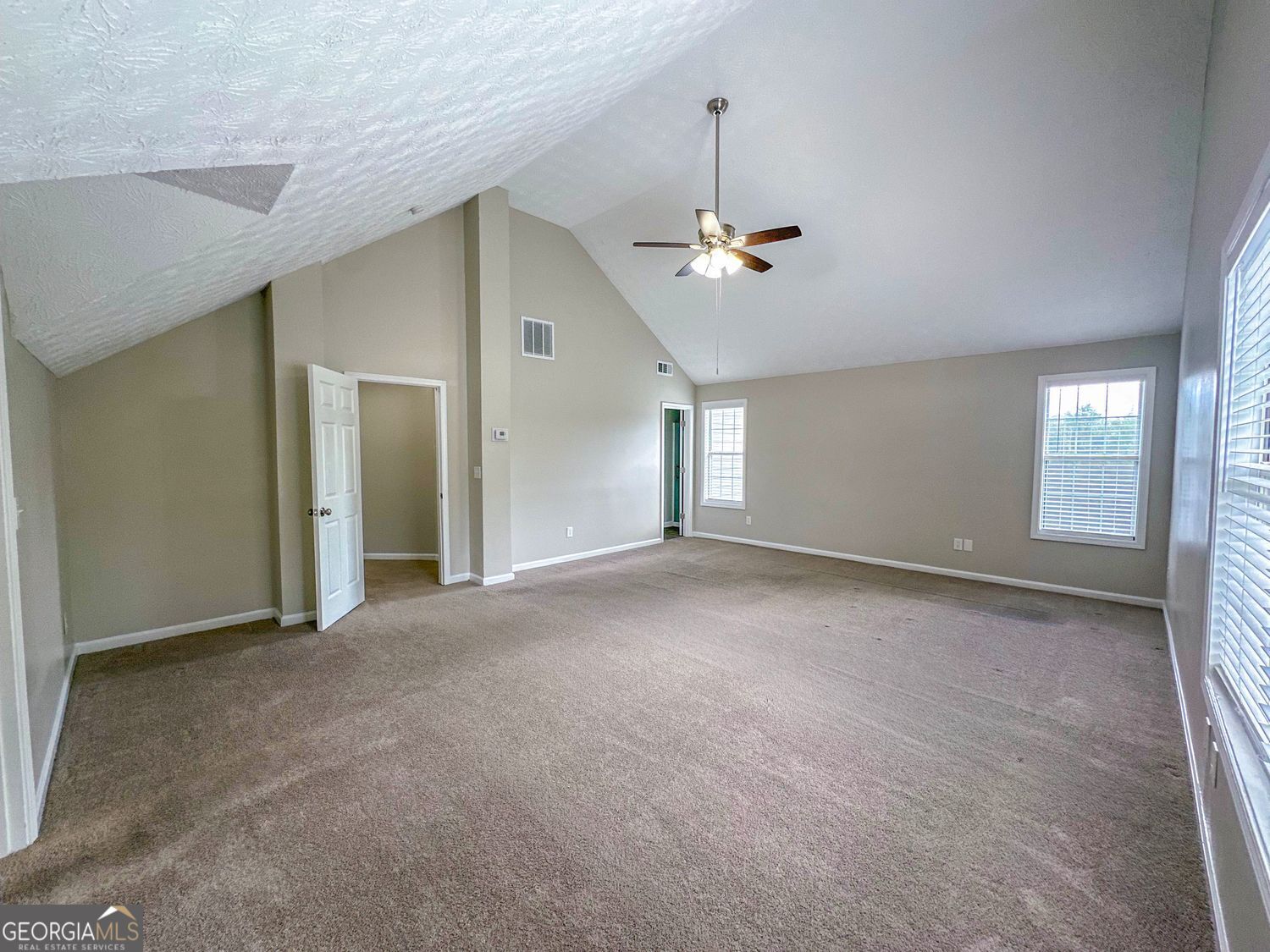 1070 Big Haynes Drive Property Photo 14