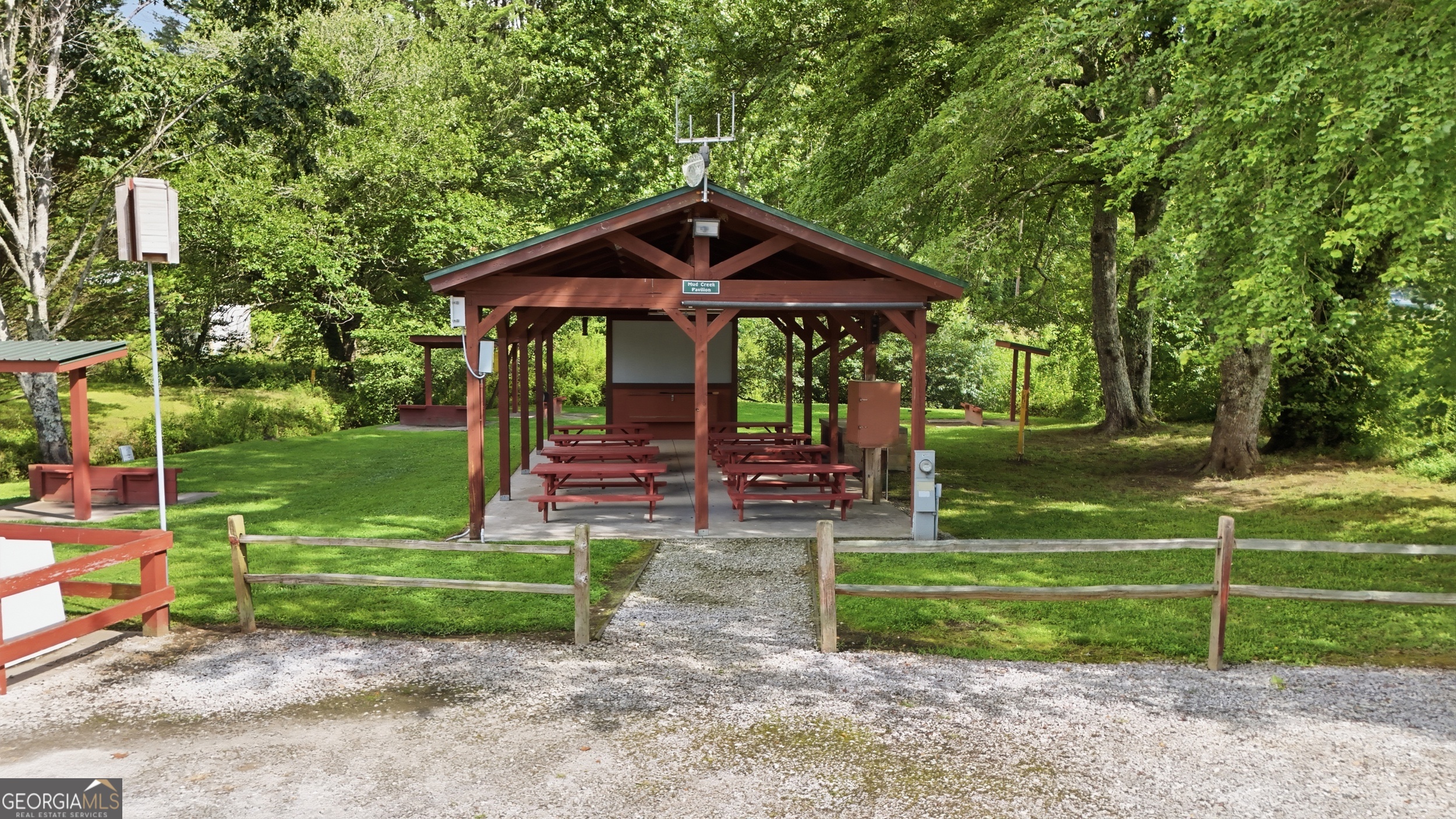 446 River Vista Drive Property Photo 35