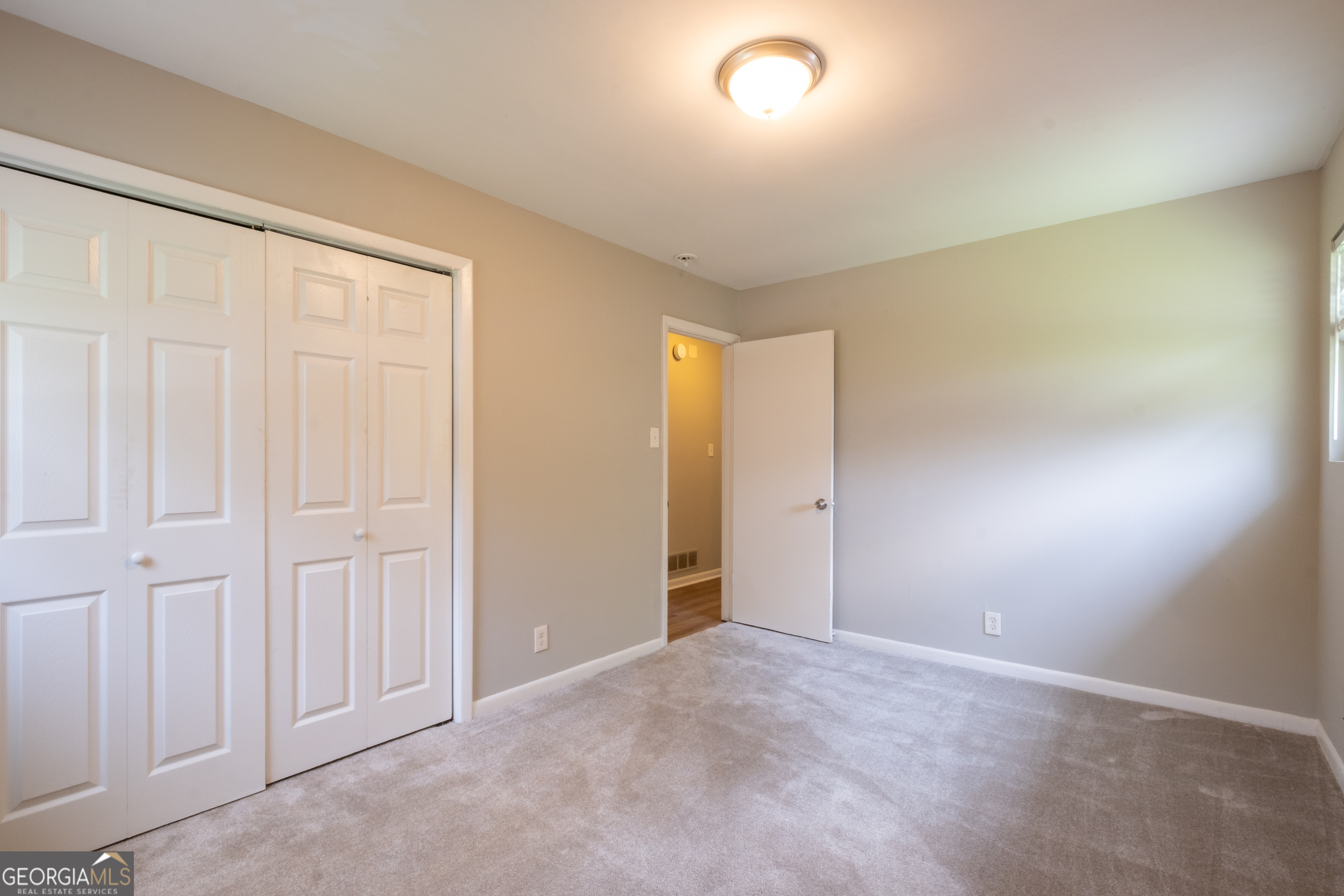 2660 Beacon Drive Property Photo 15
