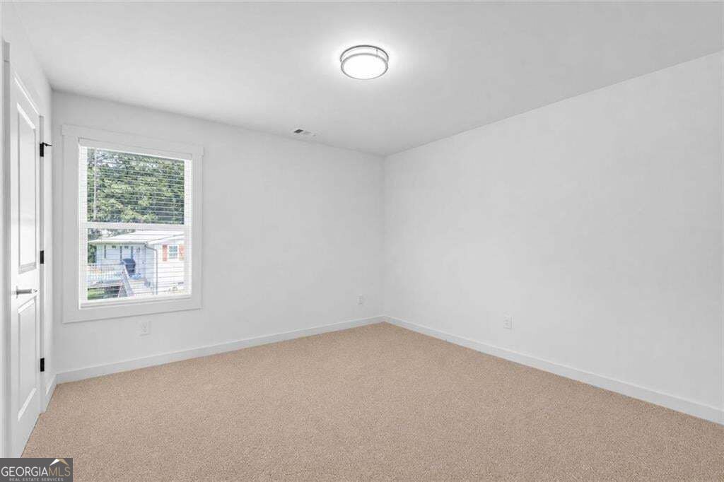 5466 Whitehall Road Property Photo 26
