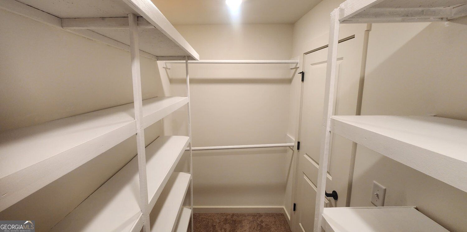 5466 Whitehall Road Property Photo 33