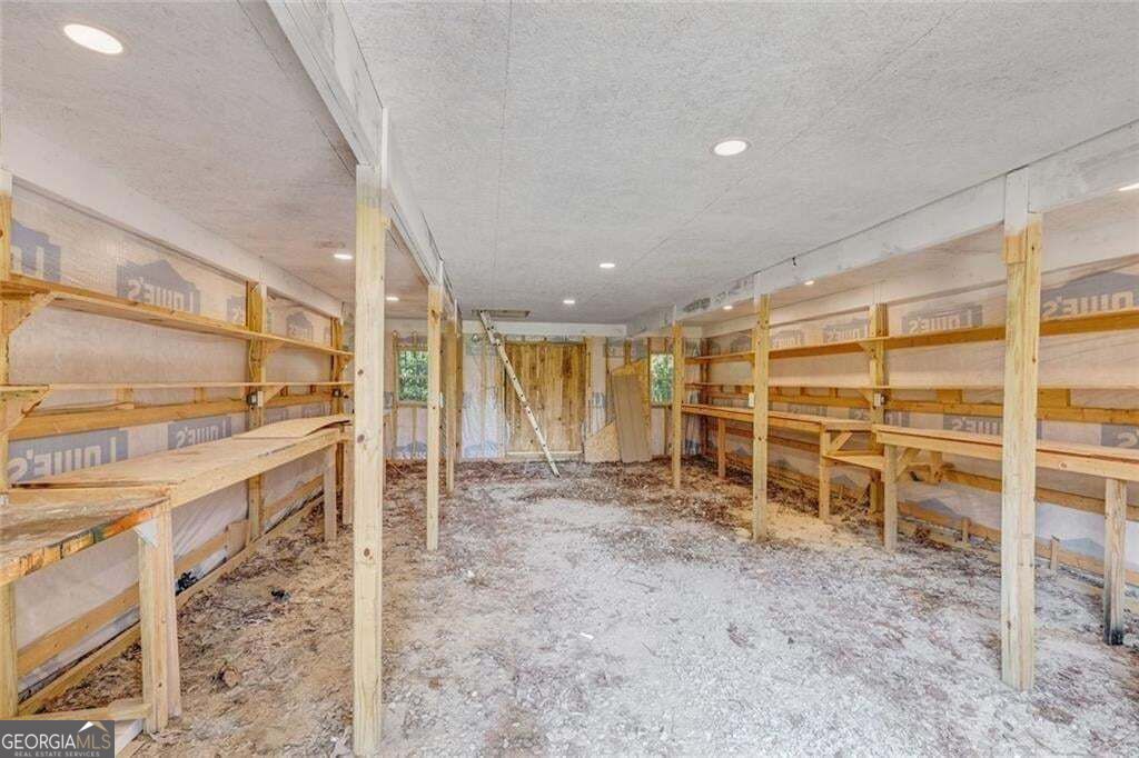 5466 Whitehall Road Property Photo 47