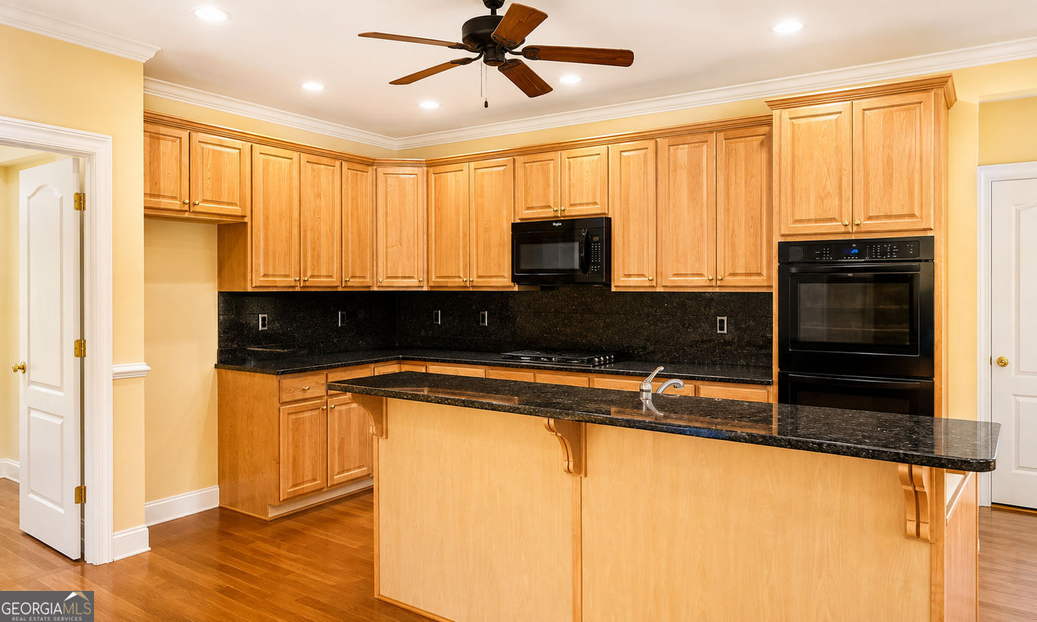 235 Allenwood Road Property Photo 17