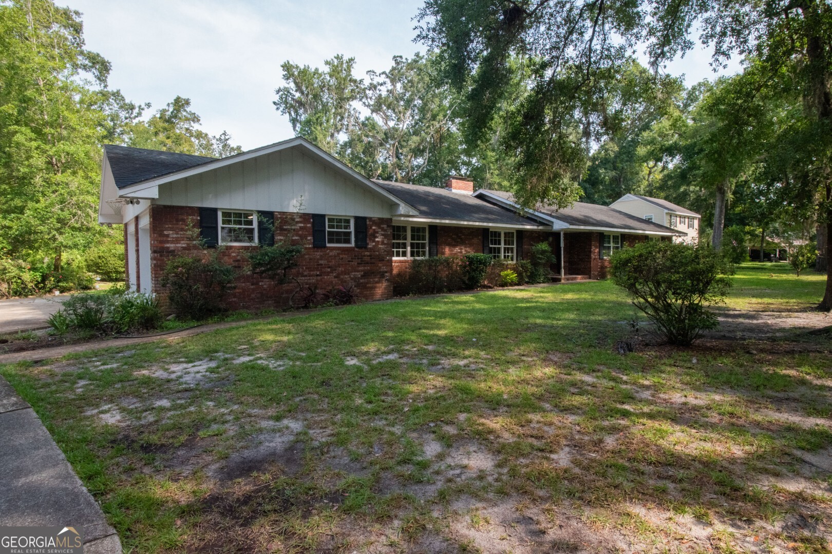 808 Devon Drive Property Photo 2