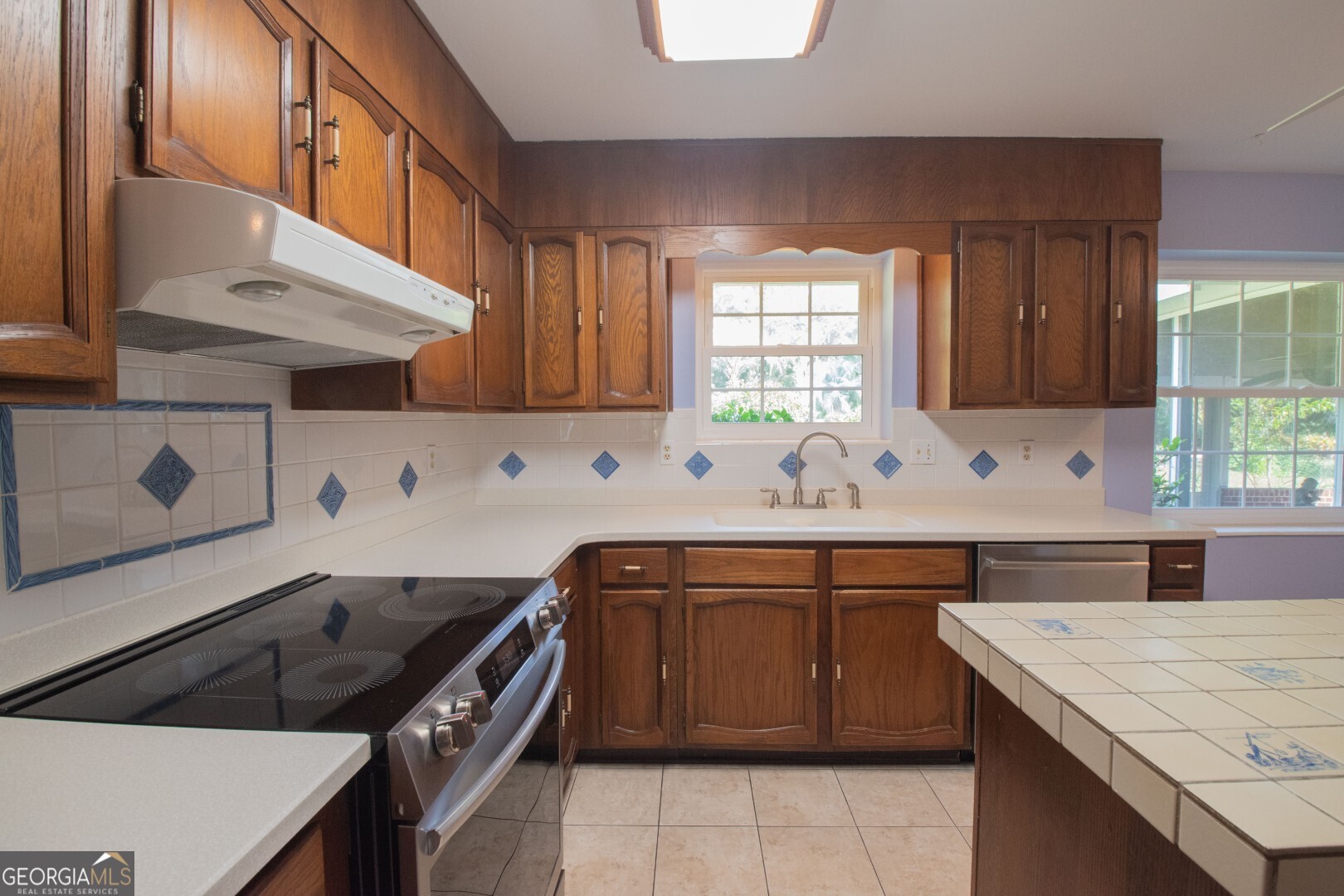 808 Devon Drive Property Photo 10