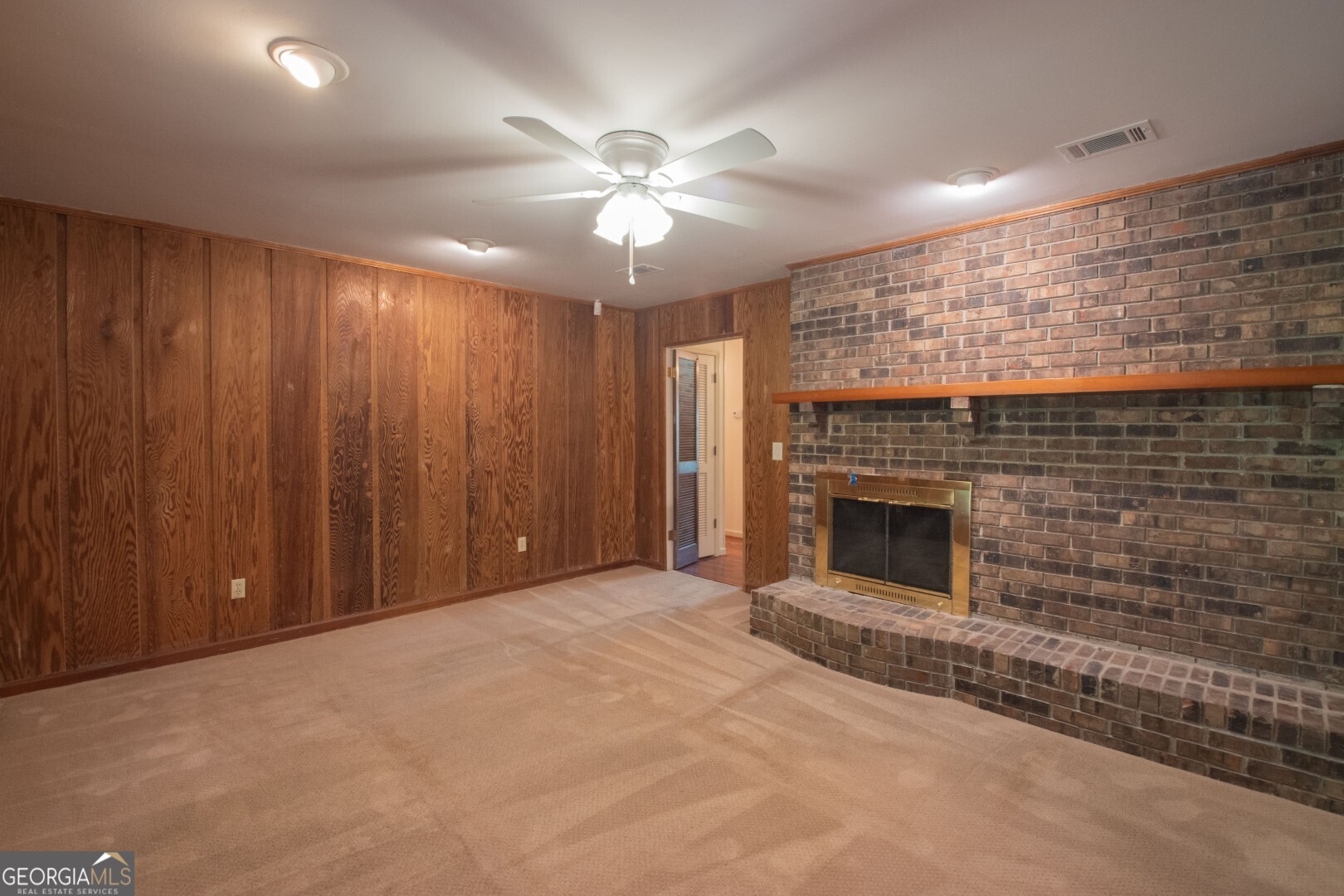 808 Devon Drive Property Photo 16