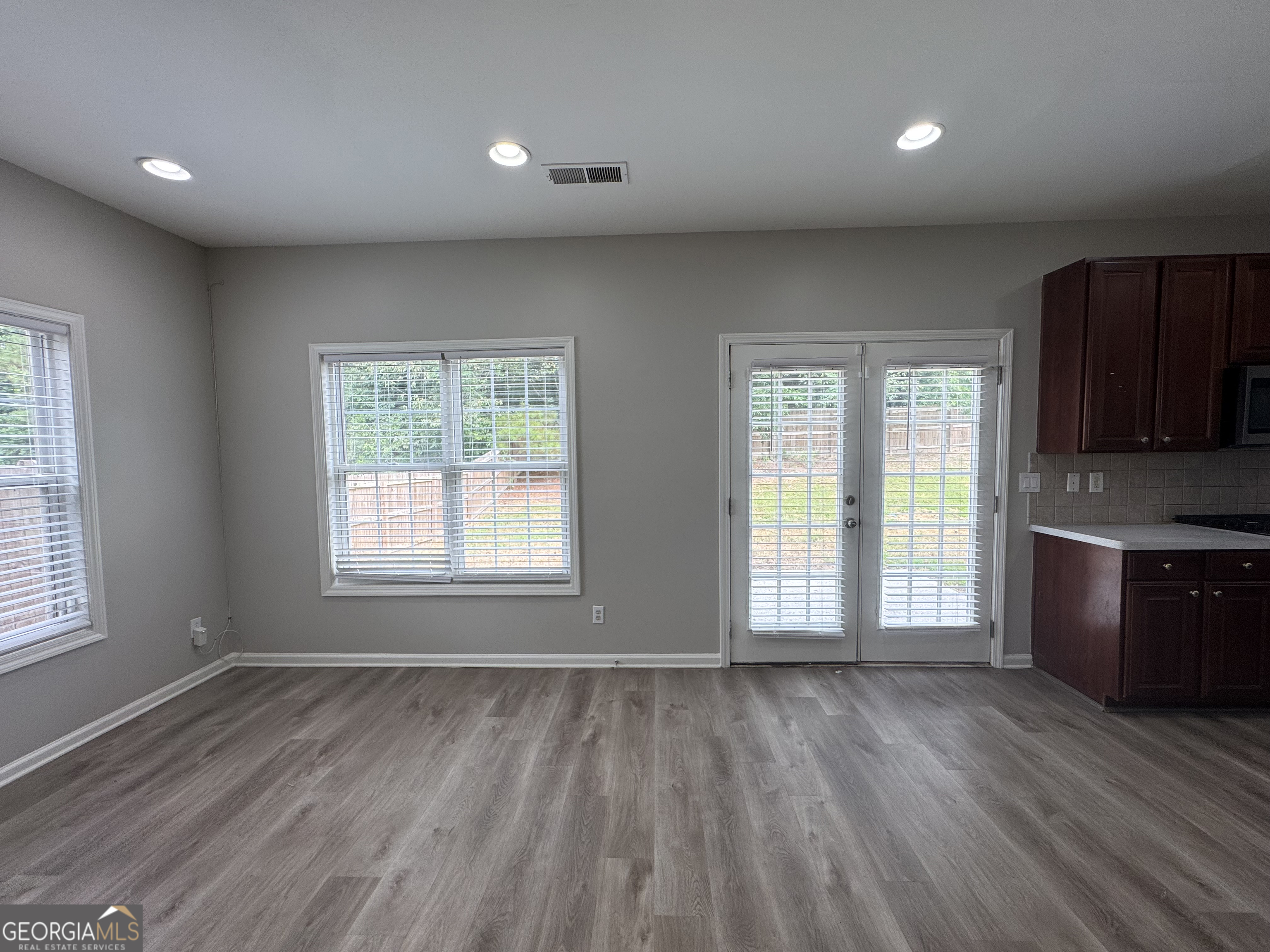 400 Fitzgerald Place Property Photo 18