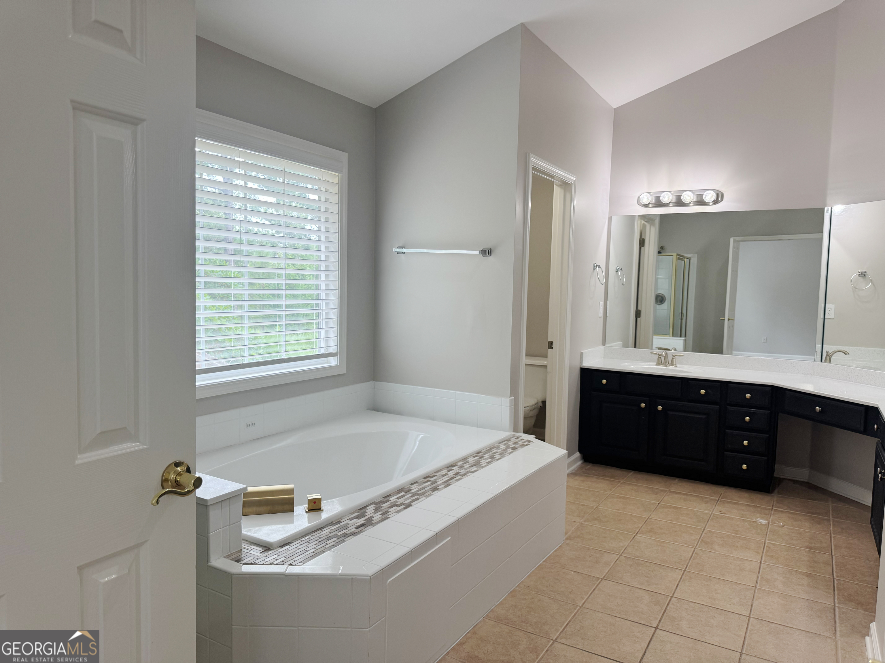 400 Fitzgerald Place Property Photo 40