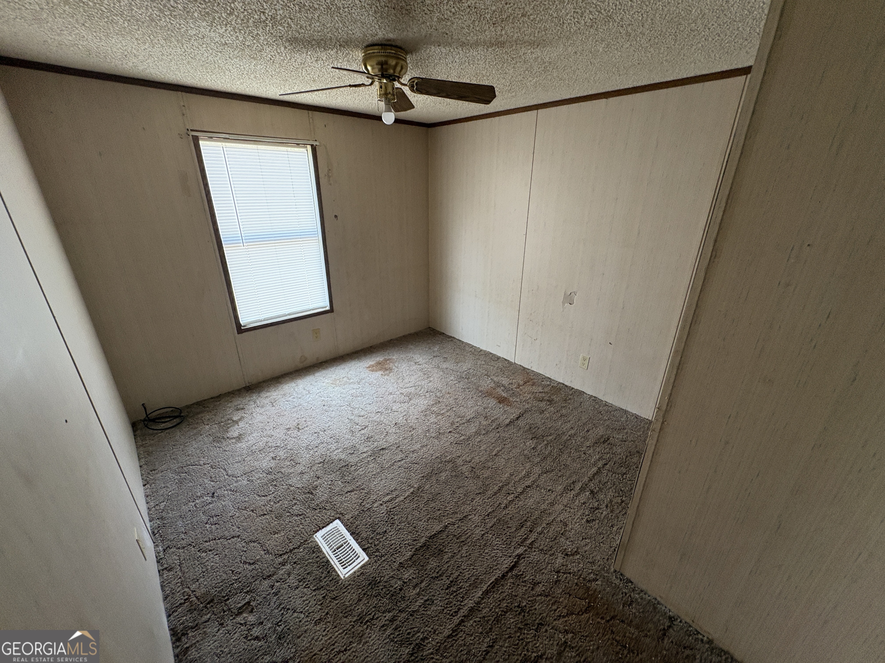 784 Lakeland Drive Property Photo 12