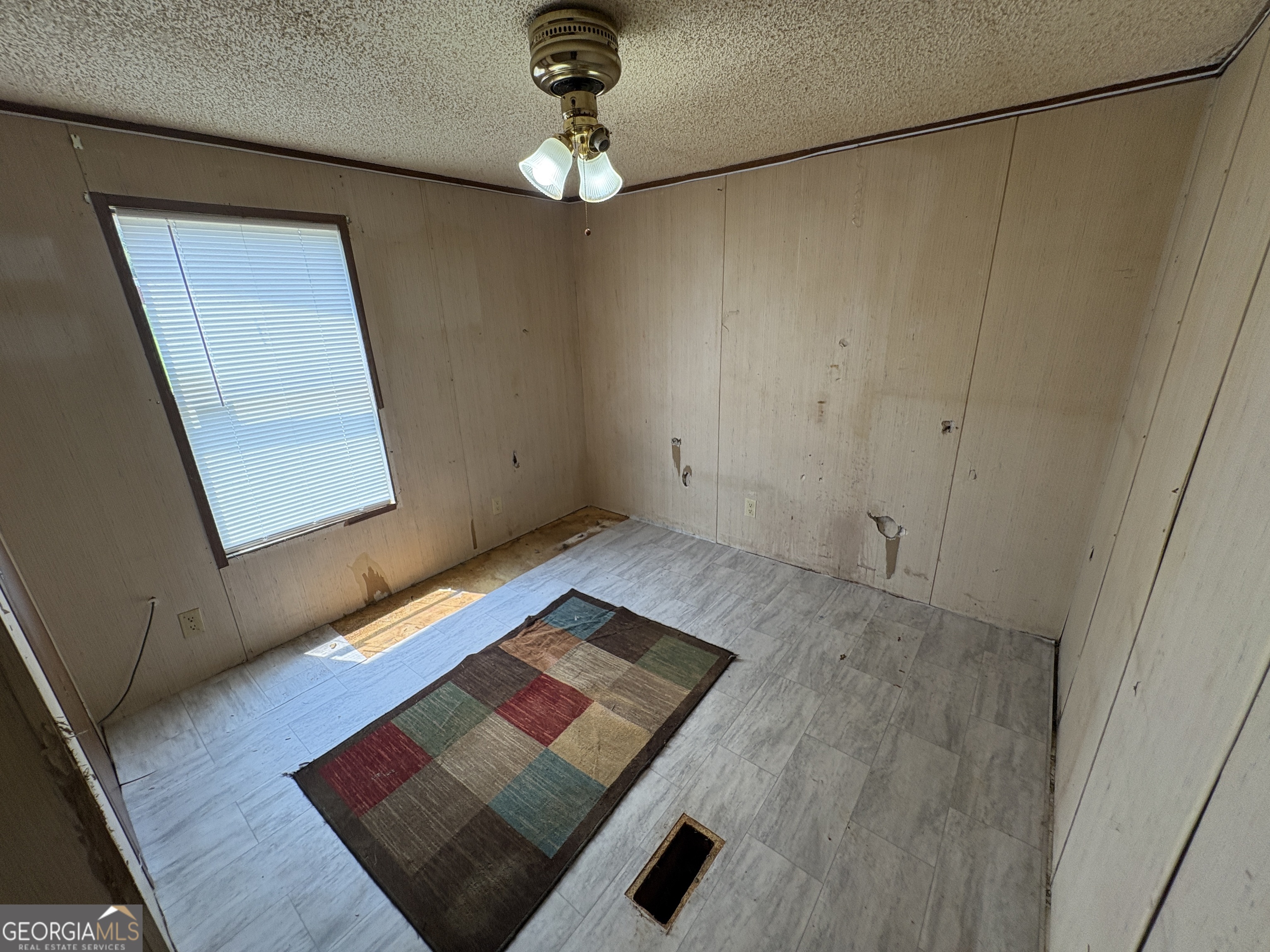 784 Lakeland Drive Property Photo 13