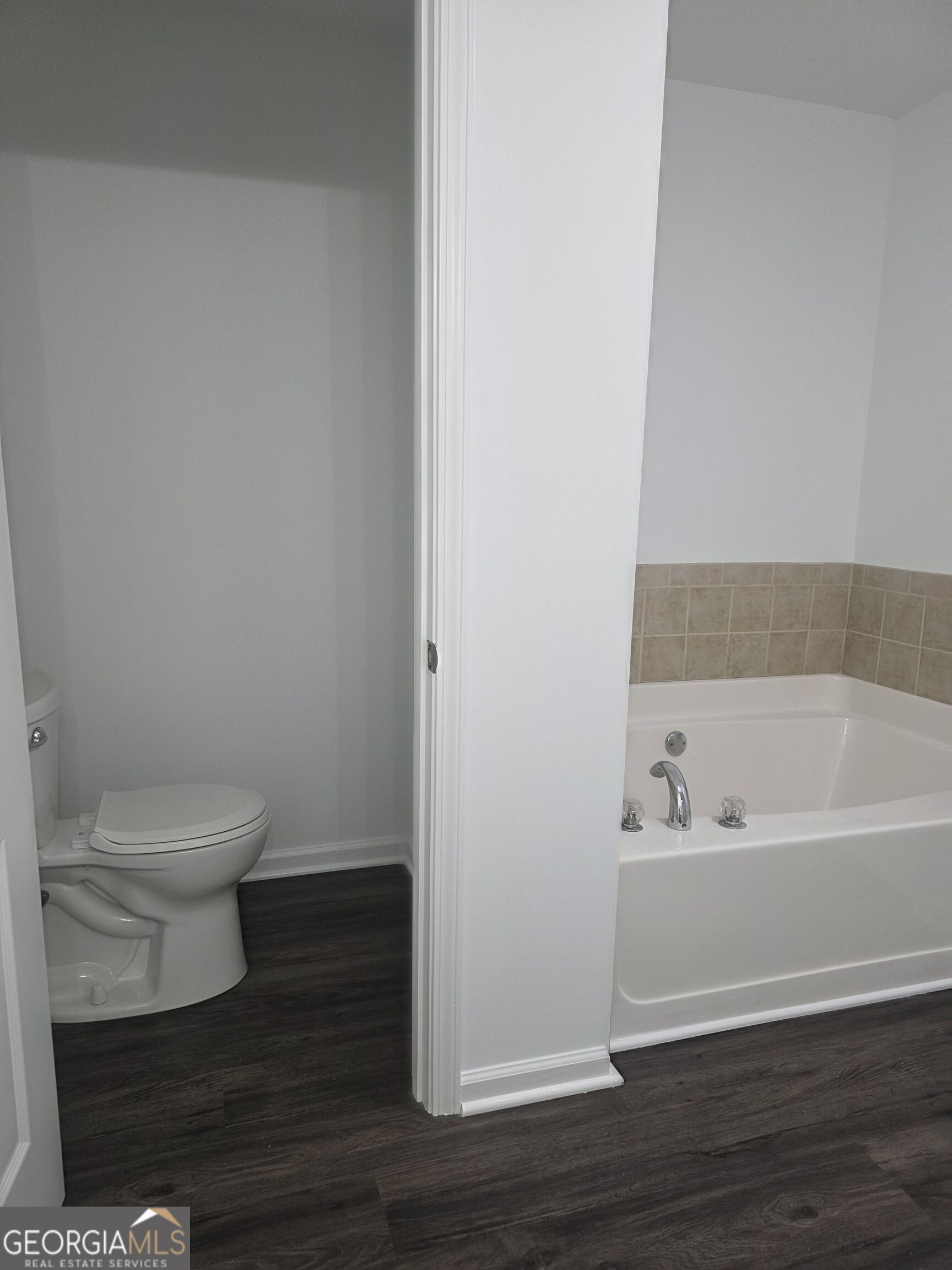 5732 Singlebriar Court Property Photo 14
