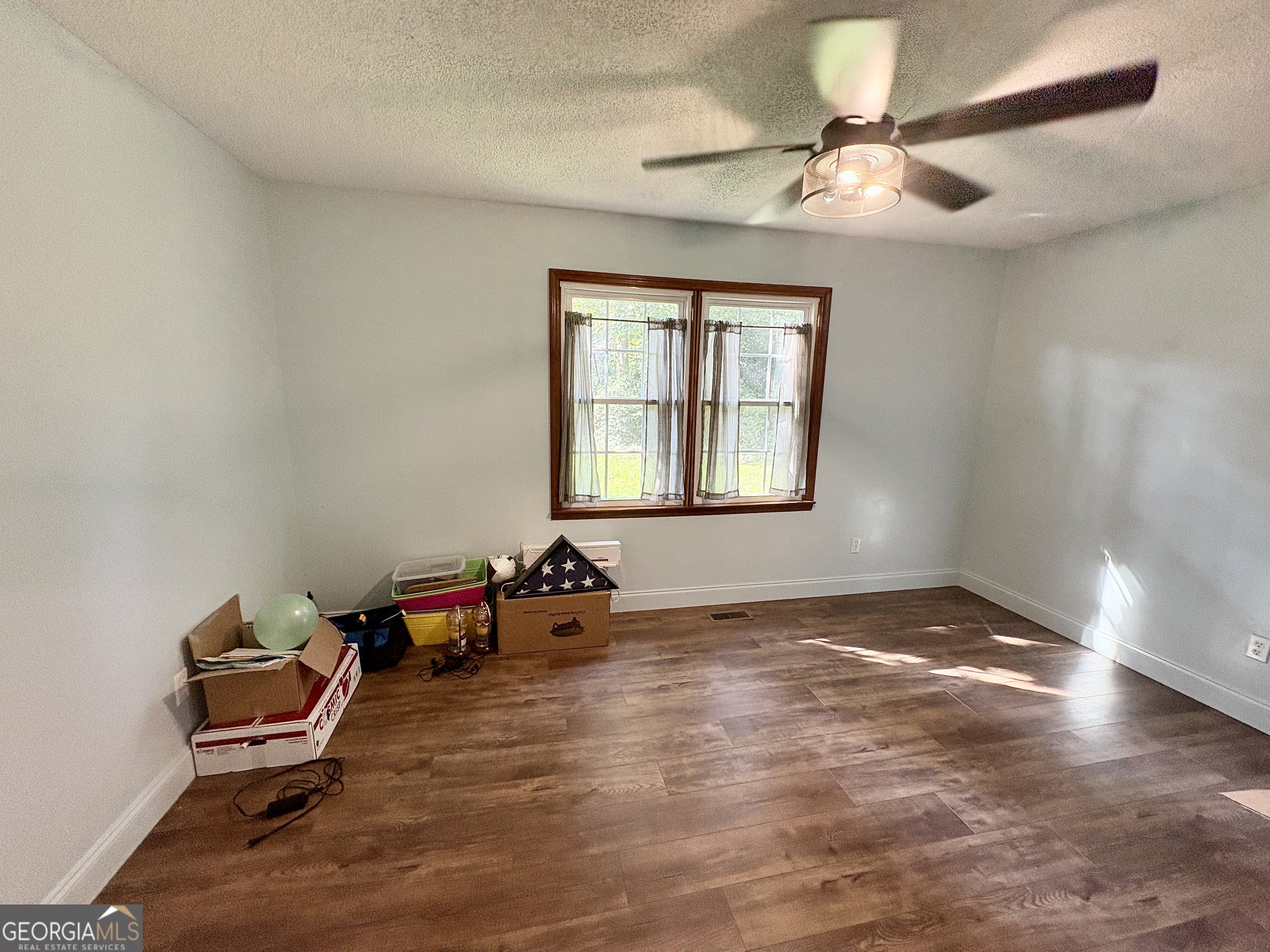 102 Alpine Court Property Photo 8