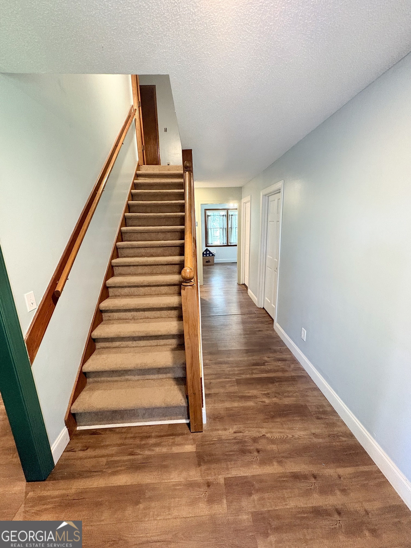 102 Alpine Court Property Photo 14