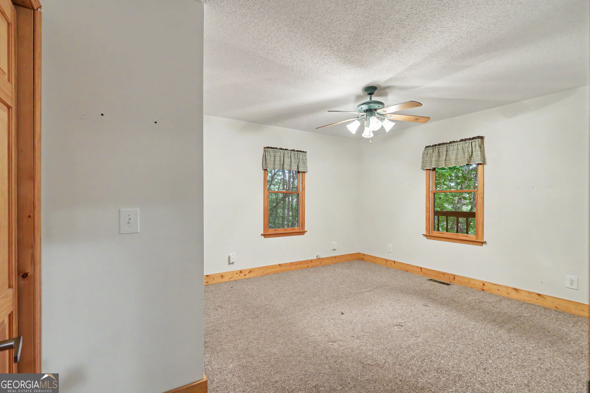 659 Potomac Drive Property Photo 11