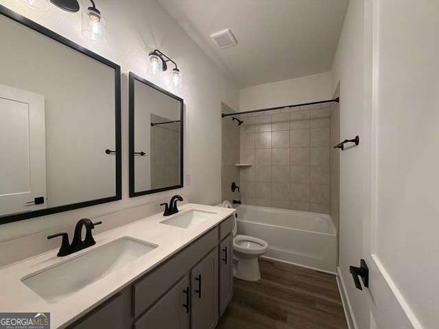 3364 Siena Place Property Photo 23