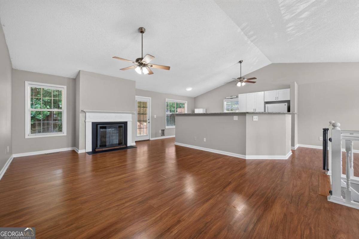 57 Hickory Leaf Lane Property Photo 8