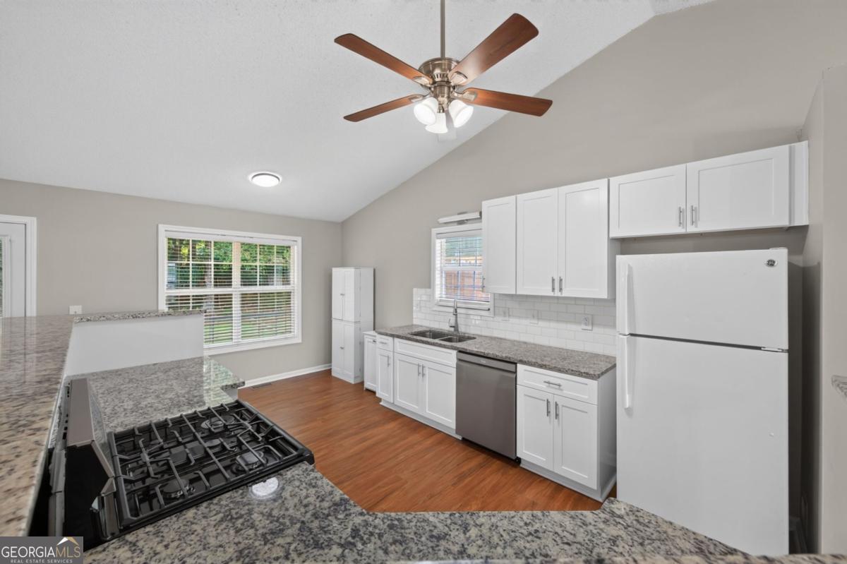57 Hickory Leaf Lane Property Photo 11